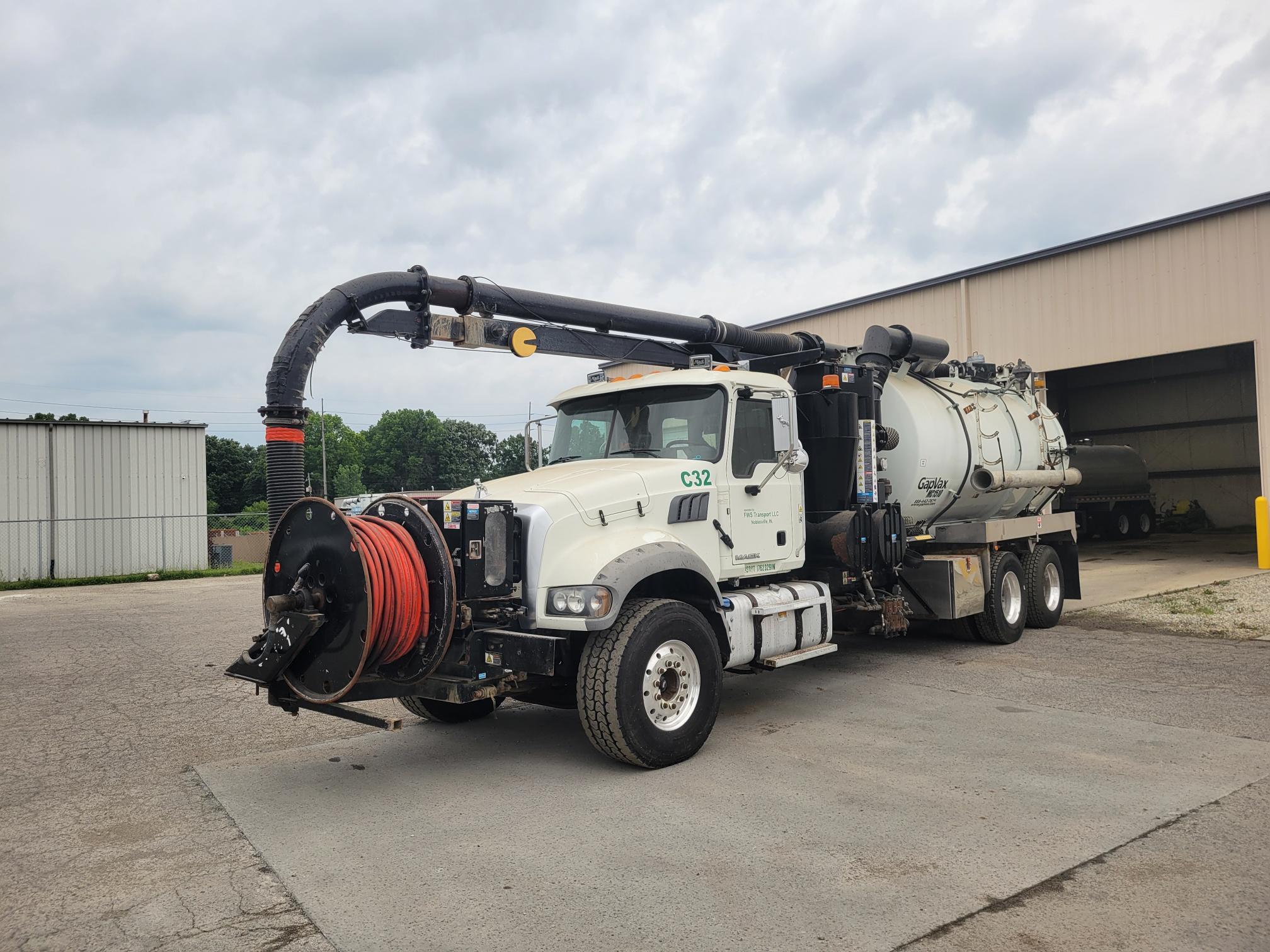 2015 MACK Granite in Noblesville, IN