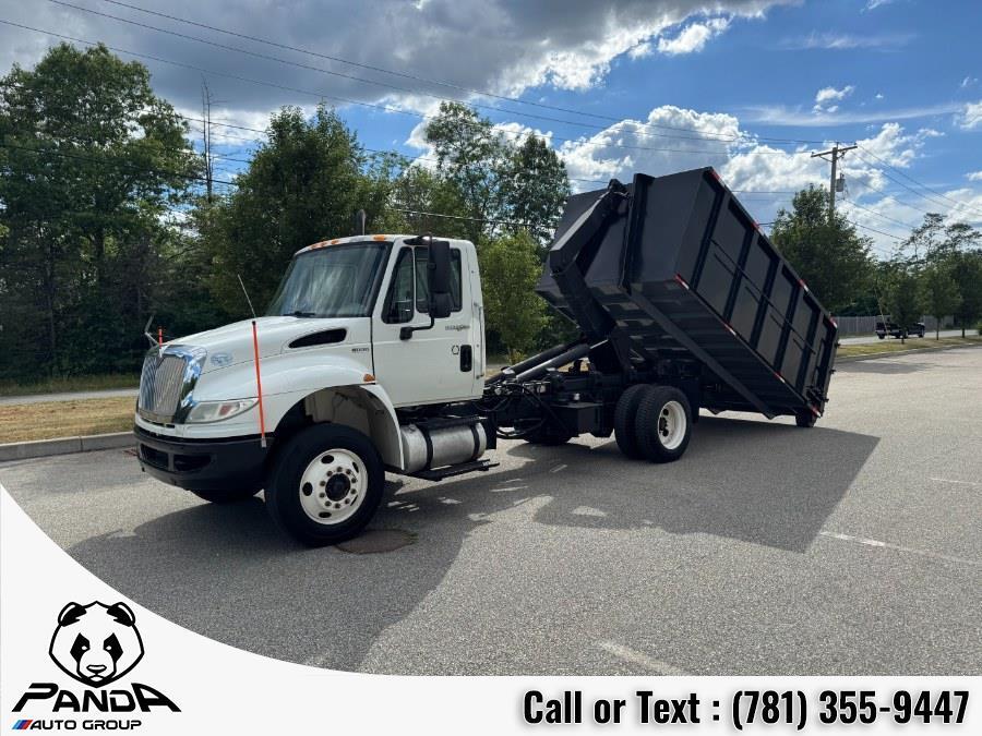 2014 International 4300 in Abington, MA