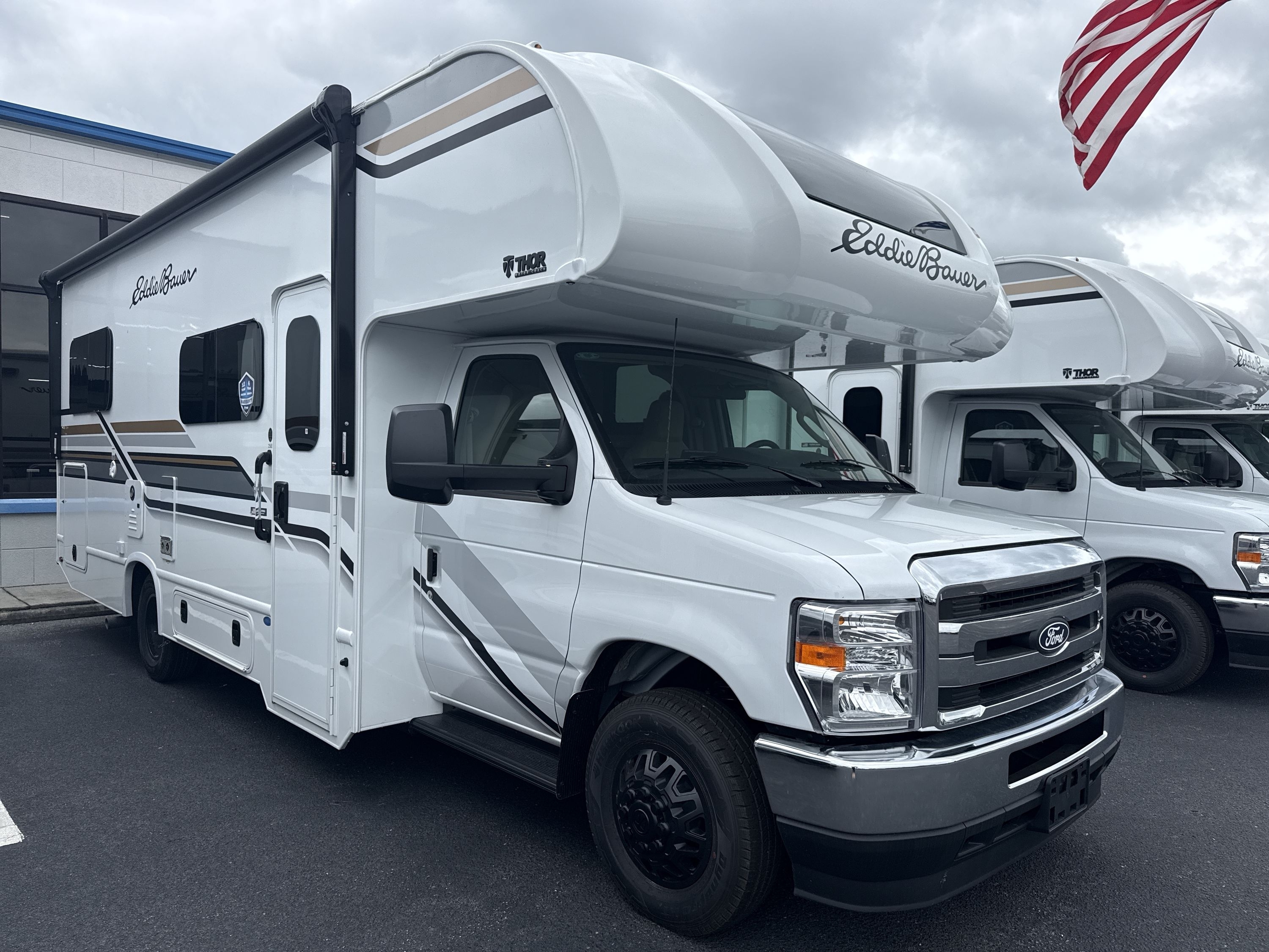 2027 Thor EDDIE BAUER 25EBF in ridgeland SC