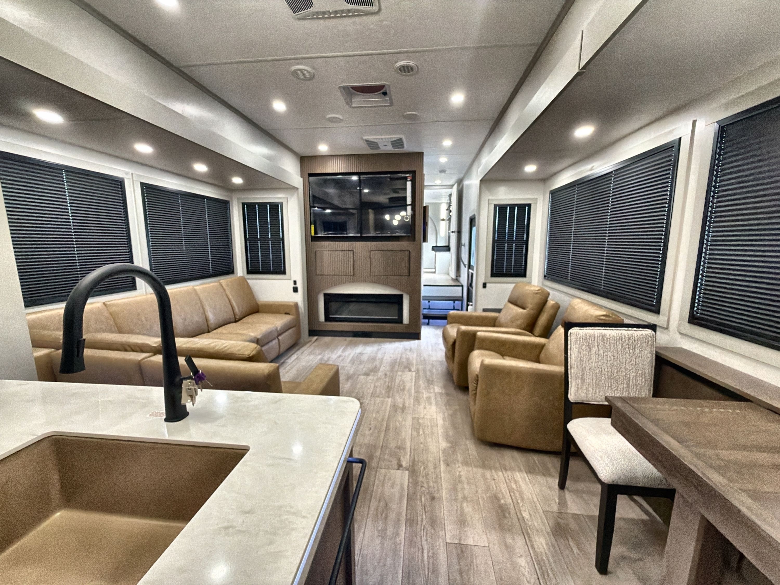 2026 Dutchmen DENALI 366RK in vacaville CA