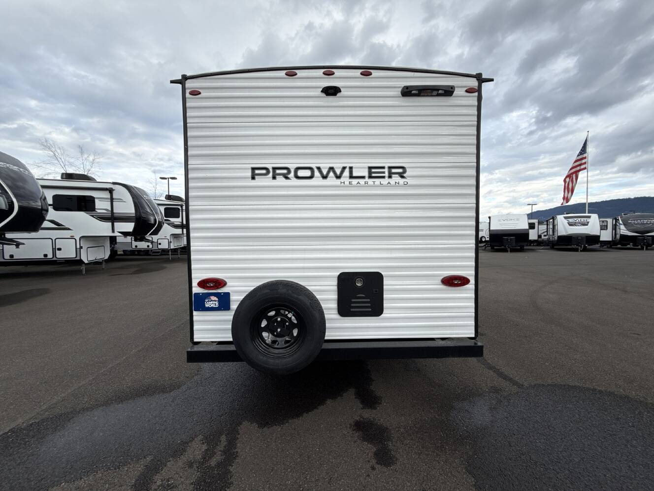 A photo of this 2026 Heartland PROWLER 2000MBW