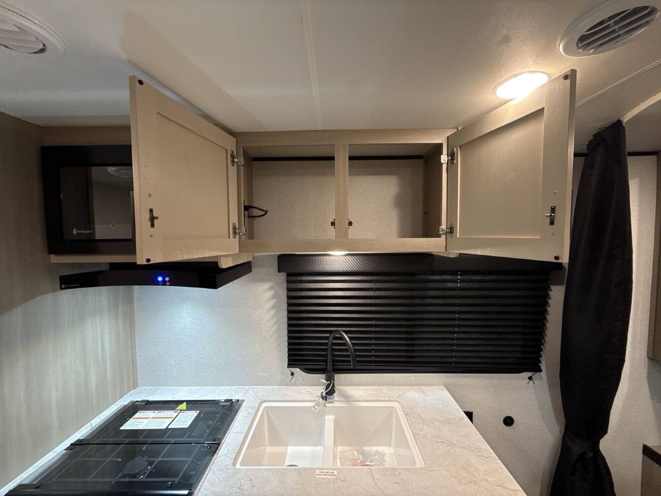 A photo of this 2026 Heartland PROWLER 2000MBW