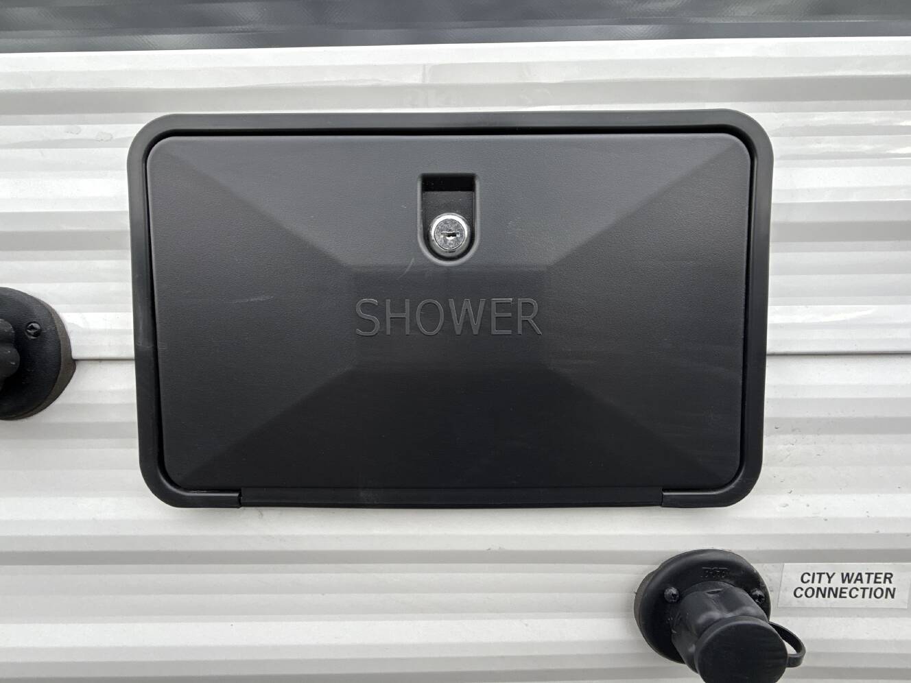 A photo of this 2026 Heartland PROWLER 2000MBW