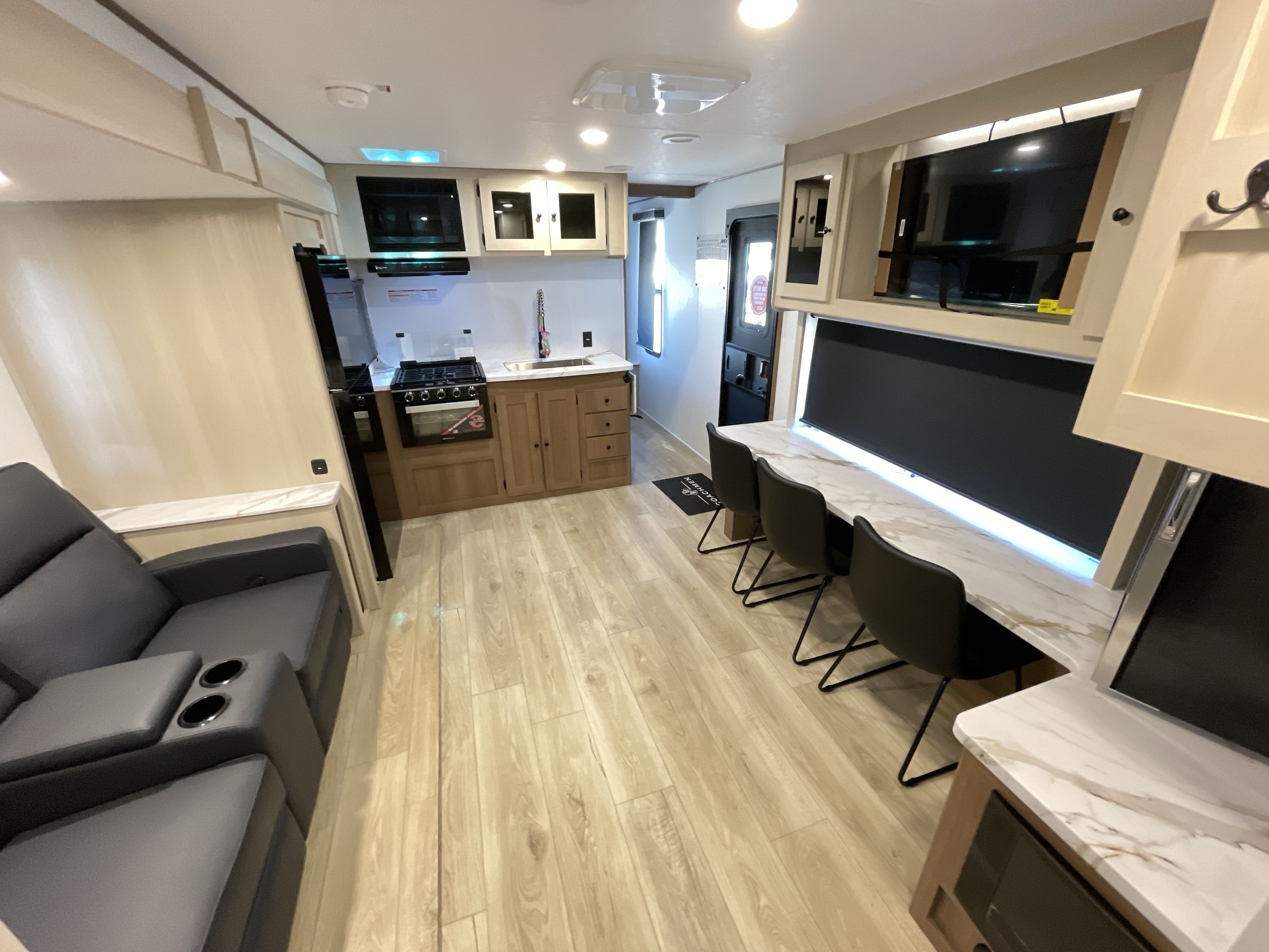 2026 Coachmen APEX ULTRA-LITE 246BARV in eau claire WI