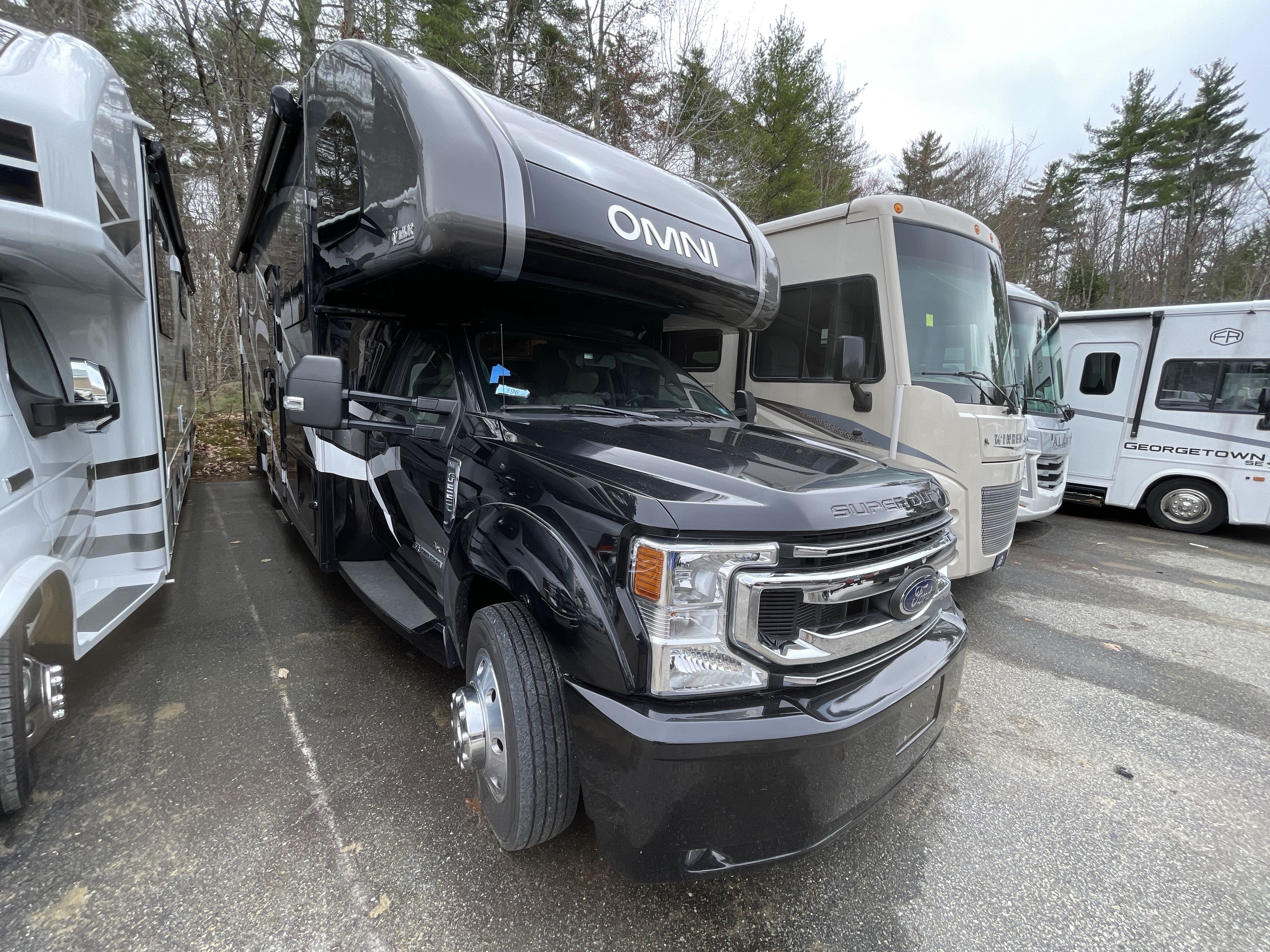 2022 Thor OMNI RB34 RV