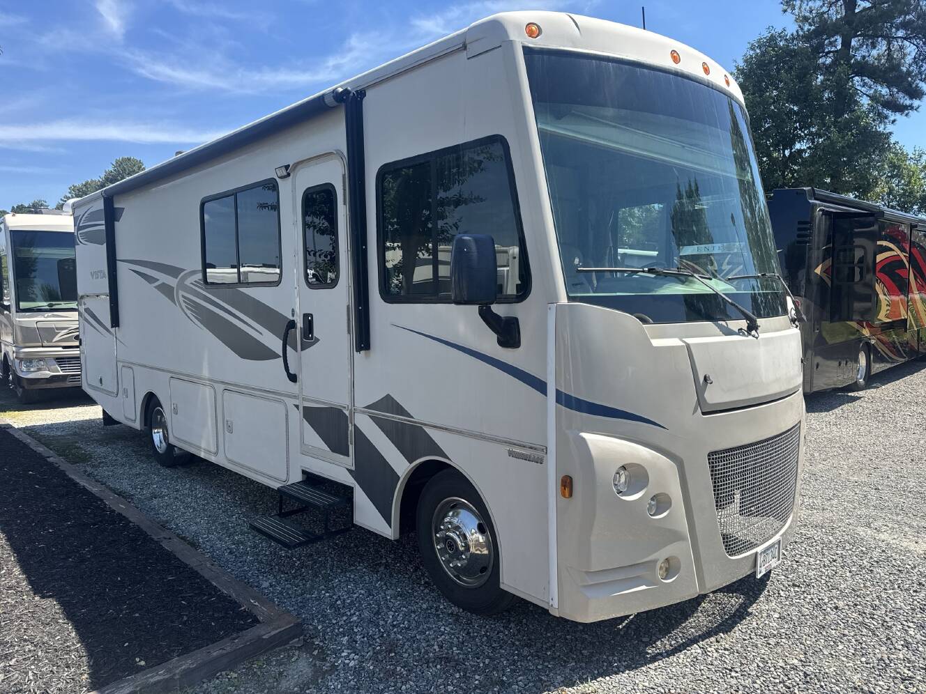 A photo of this 2017 Winnebago VISTA 29VE