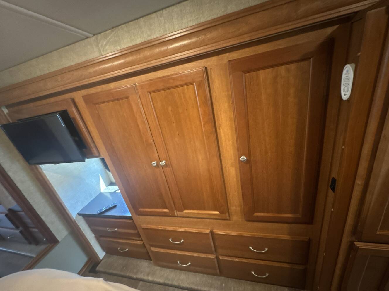 A photo of this 2017 Winnebago VISTA 29VE