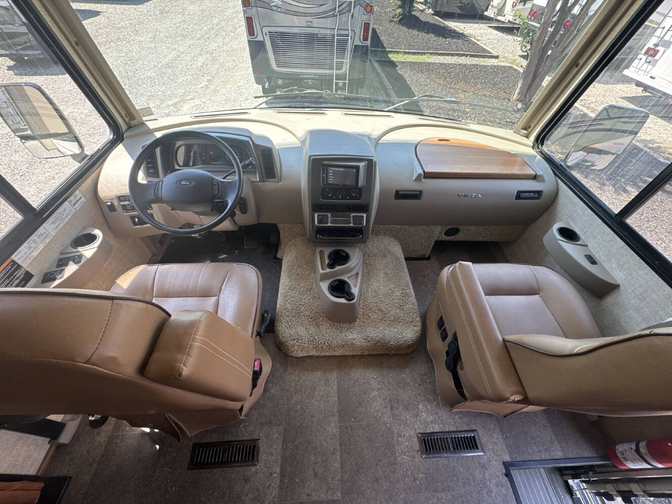 A photo of this 2017 Winnebago VISTA 29VE