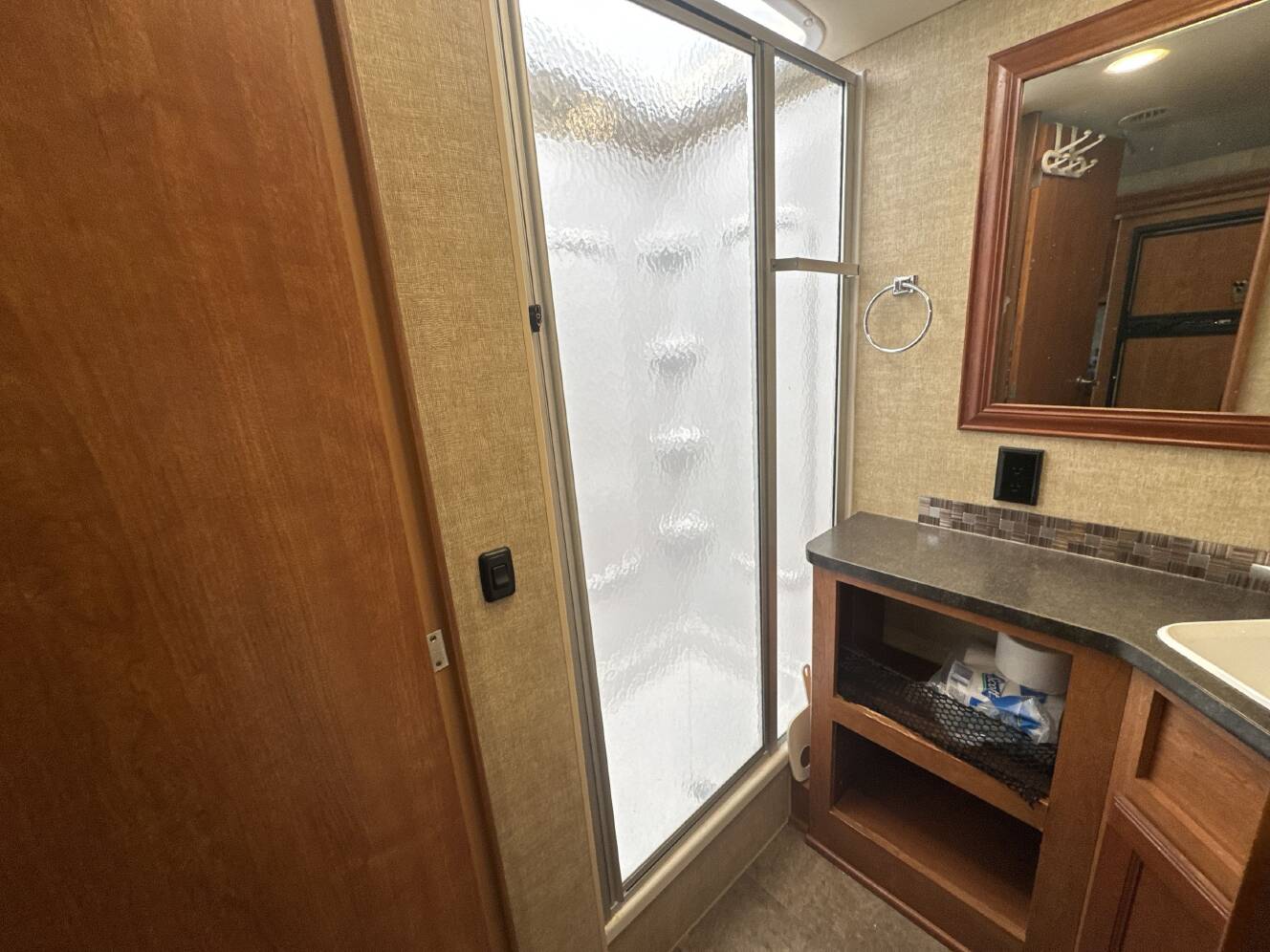 A photo of this 2017 Winnebago VISTA 29VE