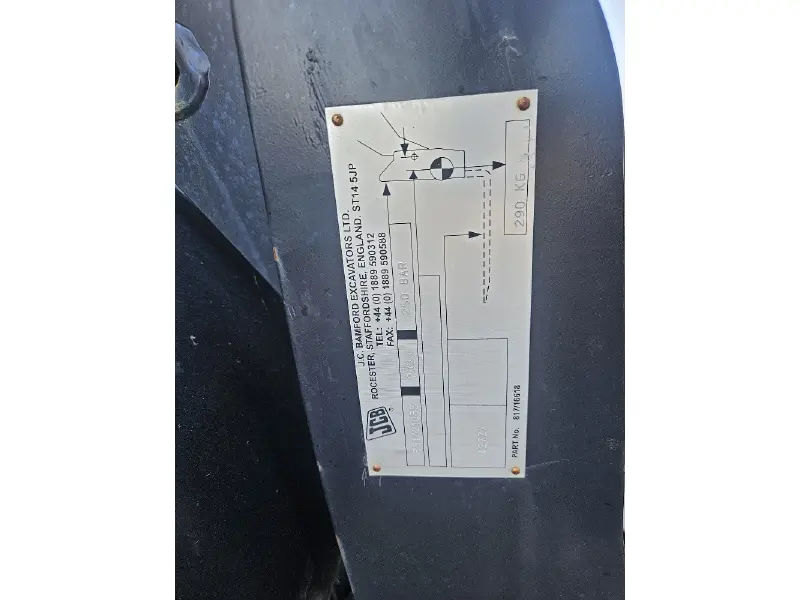 2023 JCB 427