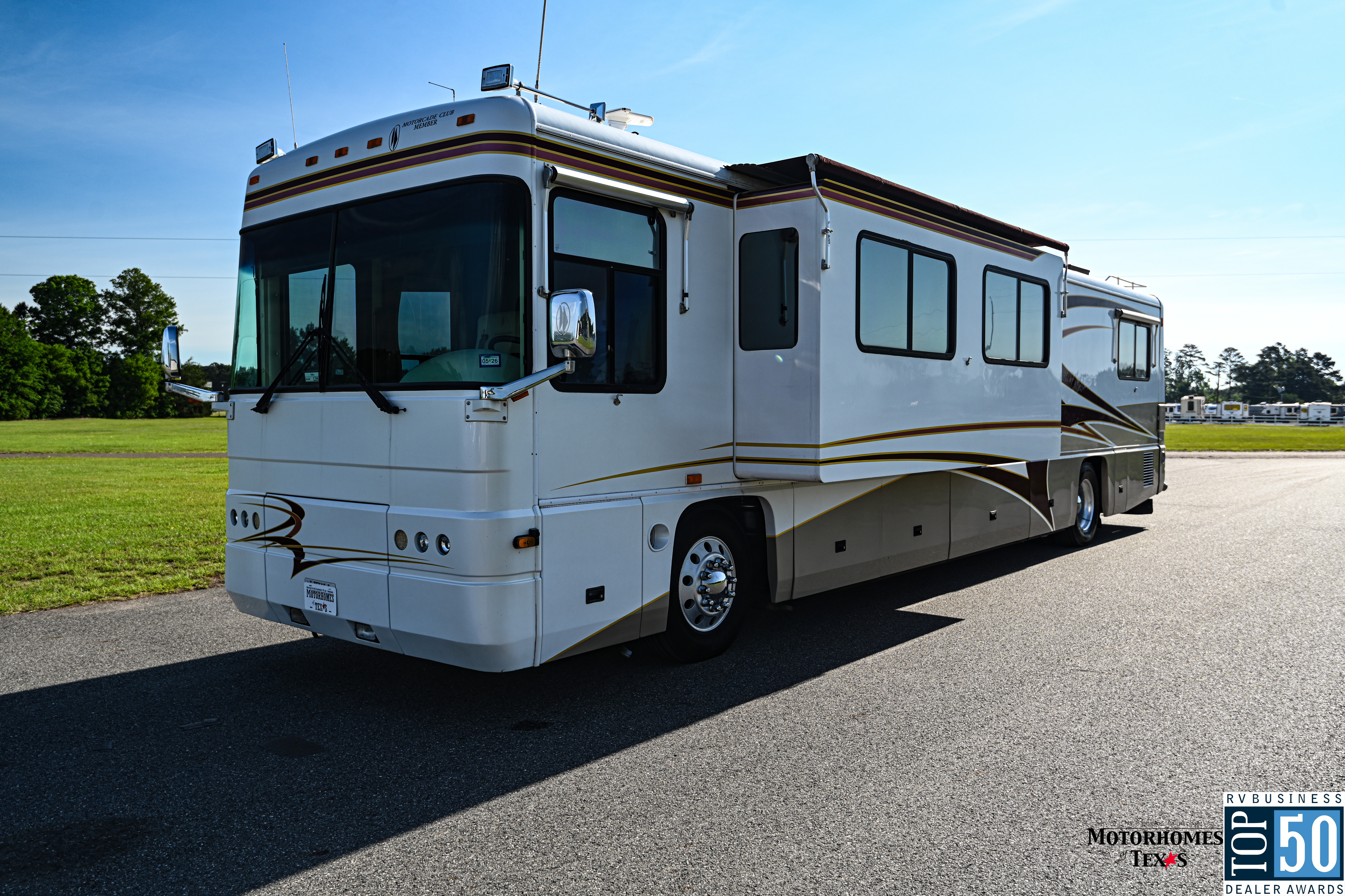 2000 Foretravel U320 4010 Class A Diesel Motorhome - Diesel Pusher RV