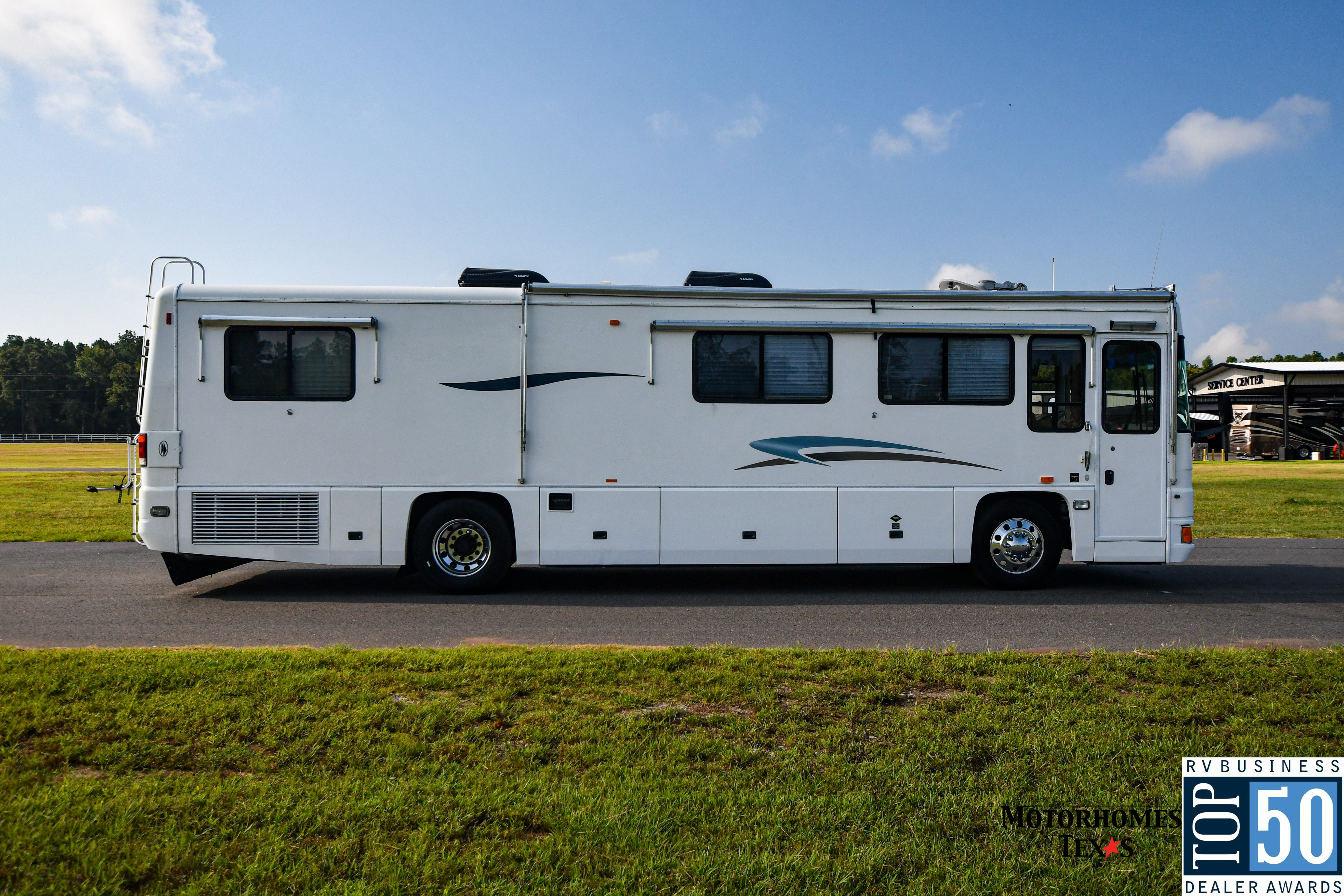 2001 Foretravel U270 in nacogdoches TX