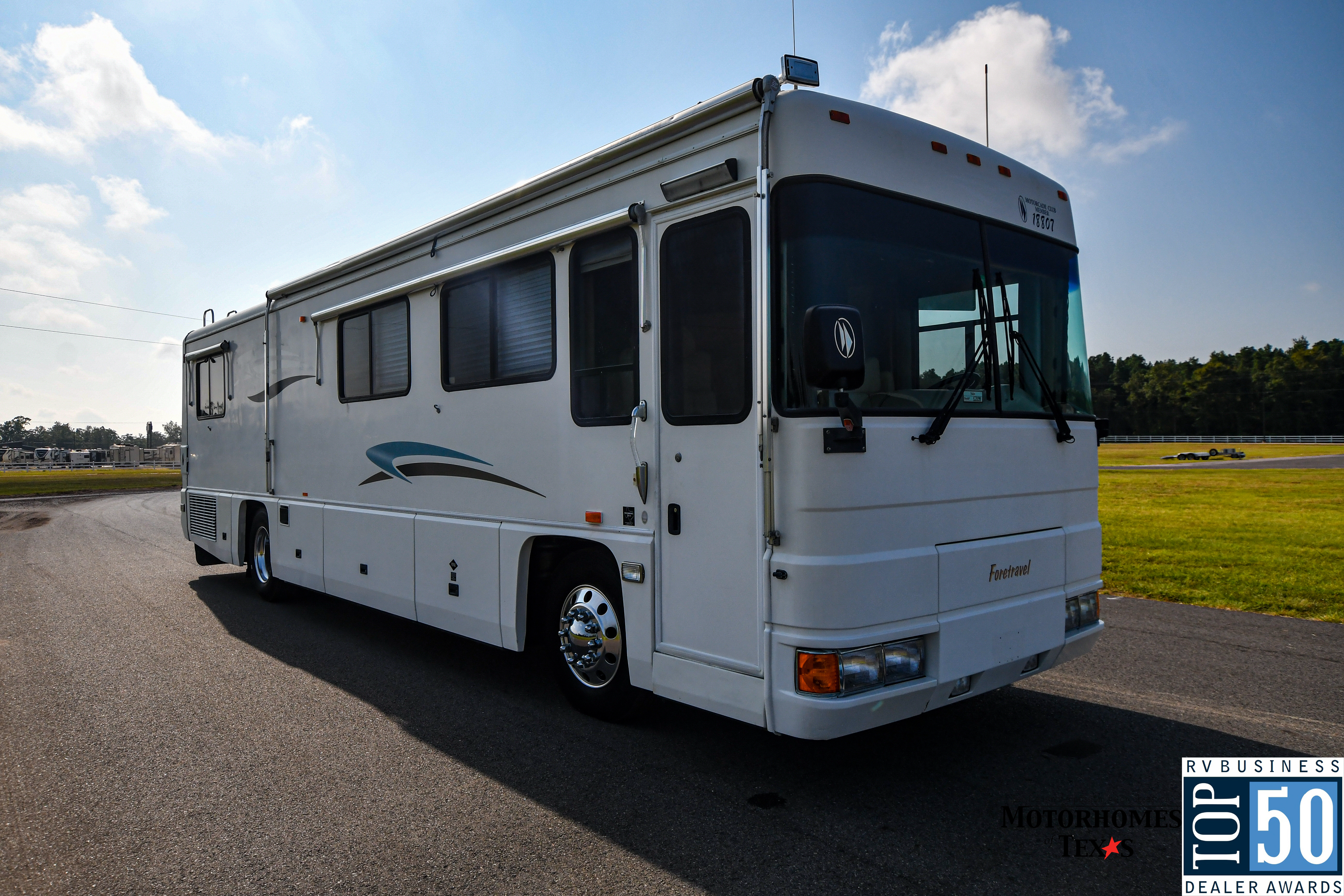 2001 Foretravel U270 in nacogdoches TX