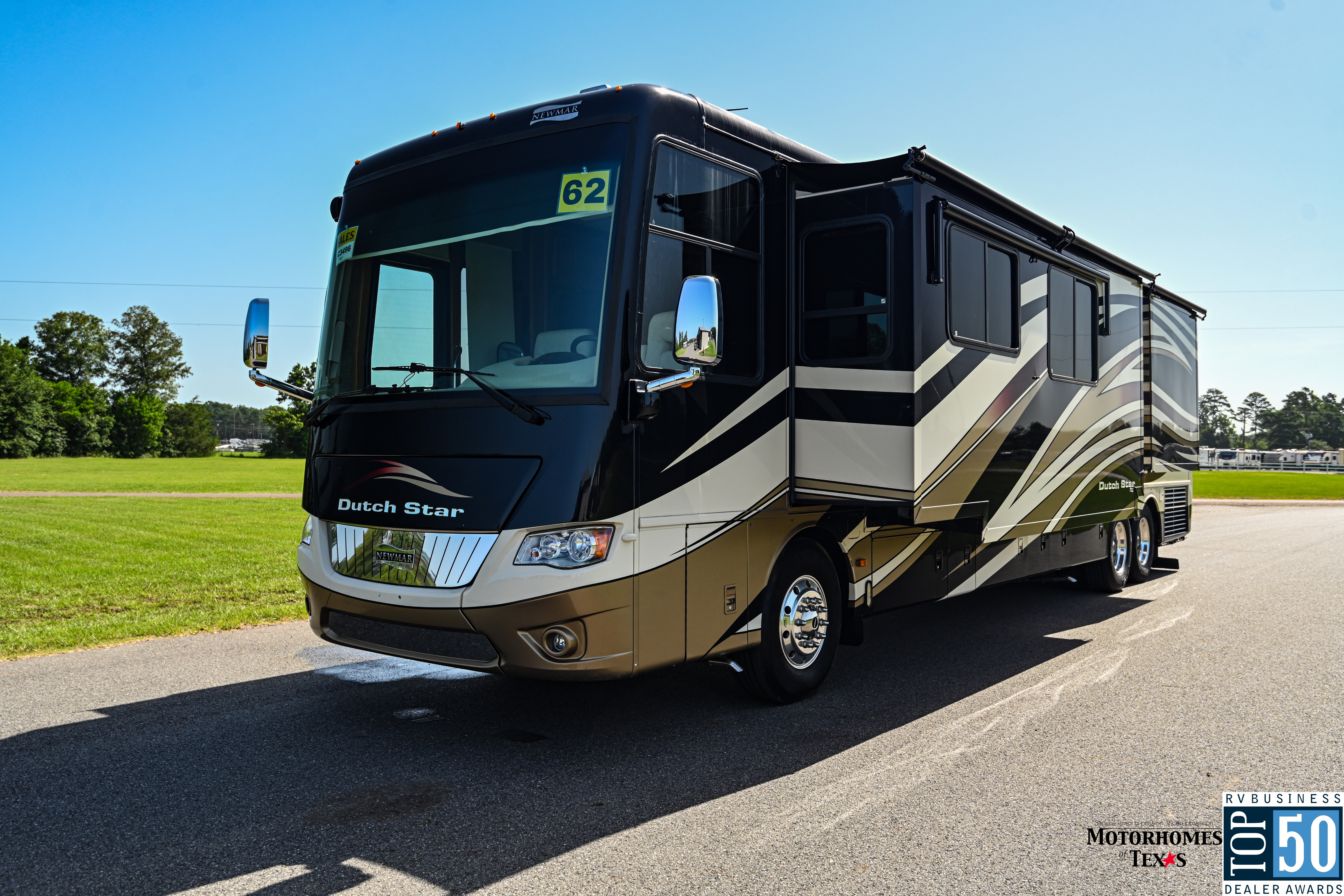 2013 Newmar DUTCH STAR 4338 in nacogdoches TX