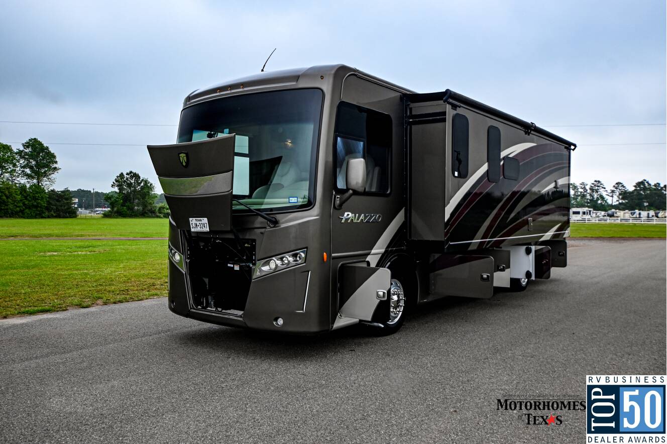 A photo of this 2019 Thor Motor Coach PALAZZO 33.2