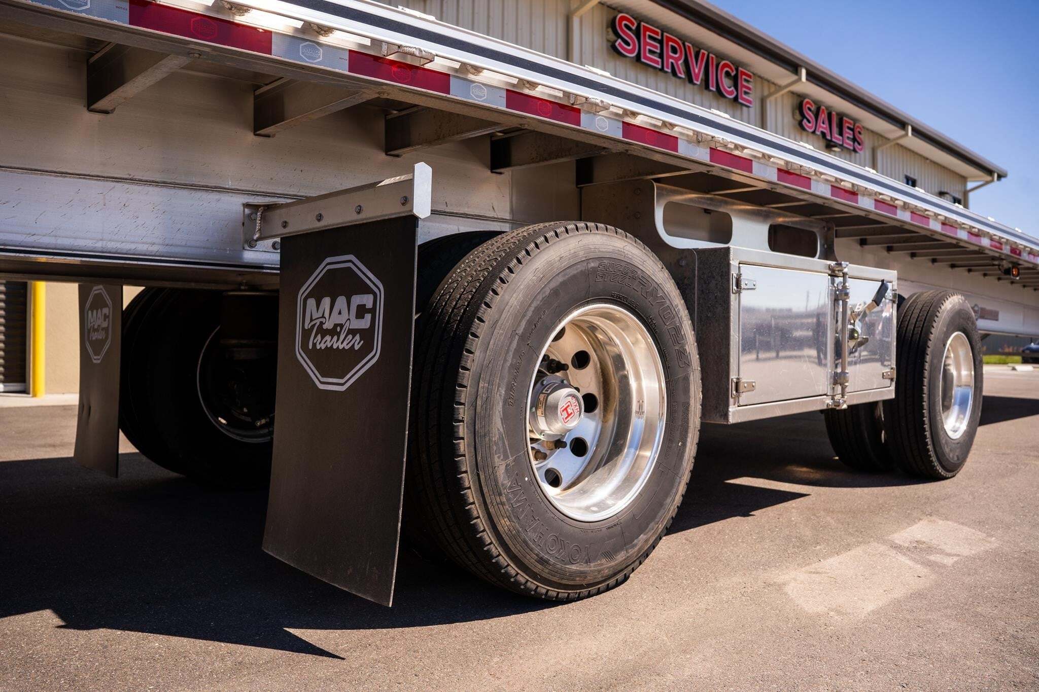 2027 MAC TRAILER MFG ROAD WARRIOR in Lakeland, FL