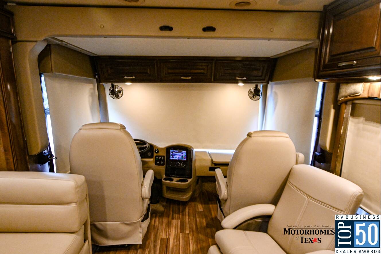 A photo of this 2019 Thor Motor Coach PALAZZO 33.2