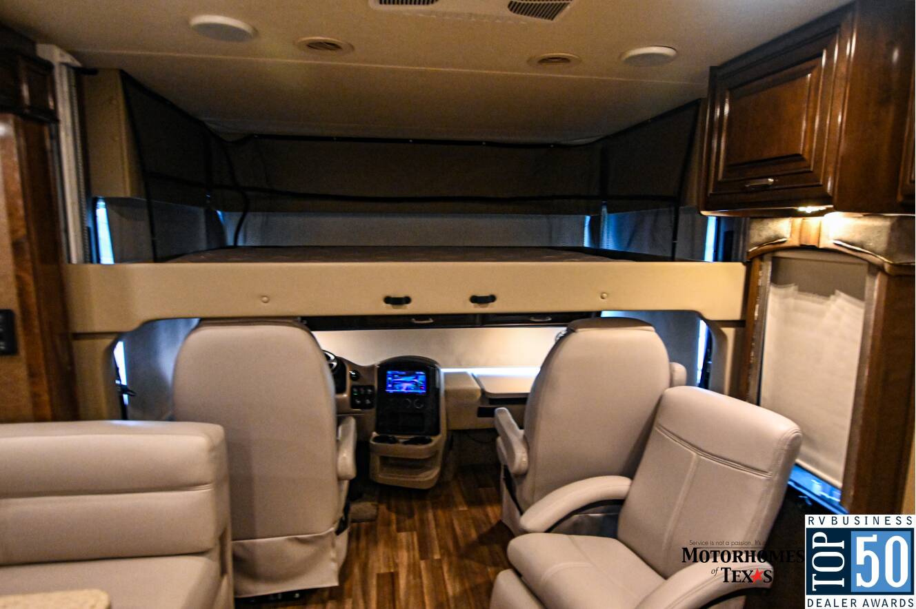 A photo of this 2019 Thor Motor Coach PALAZZO 33.2