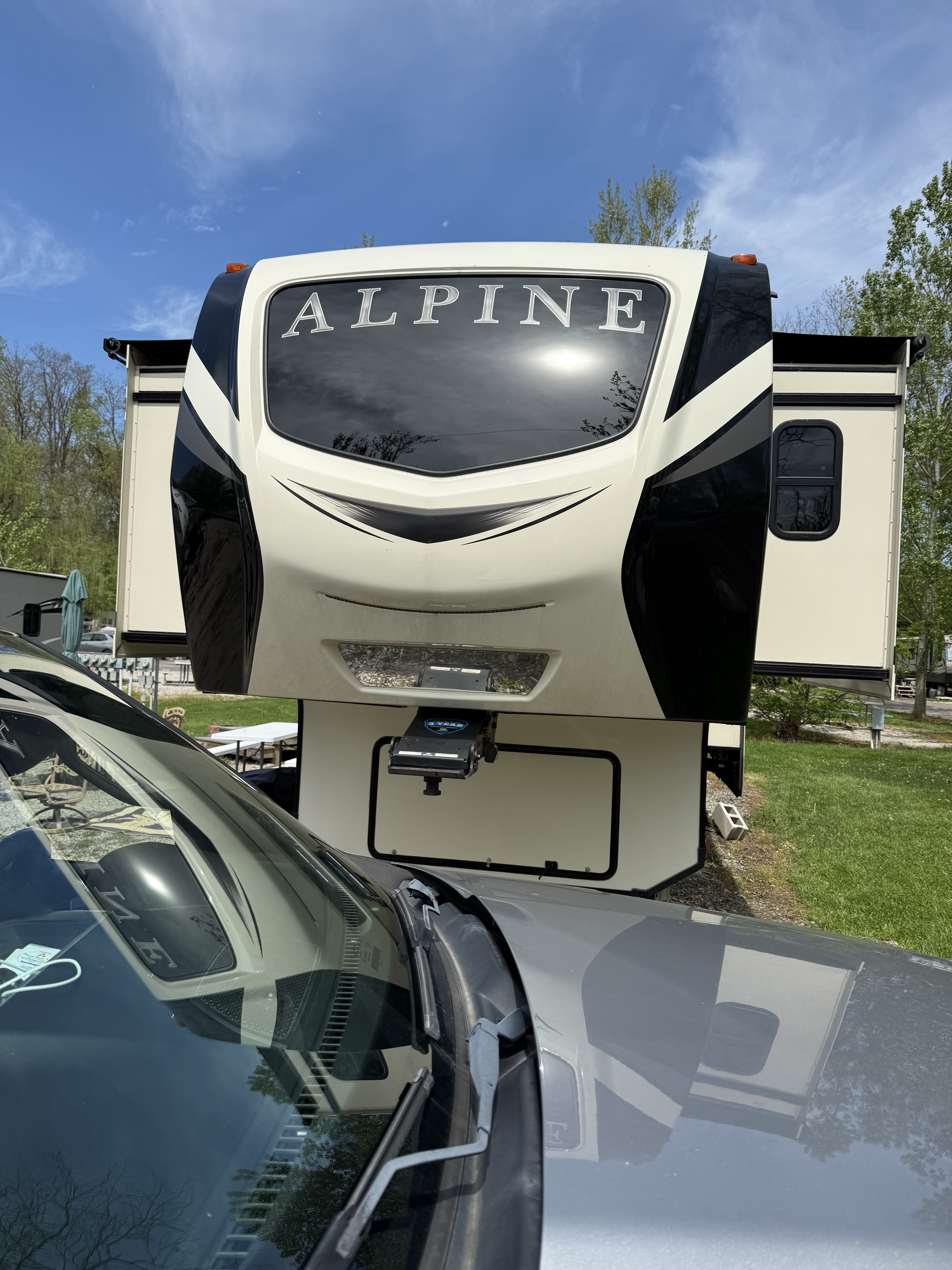 2019 Keystone ALPINE 3711KP RV