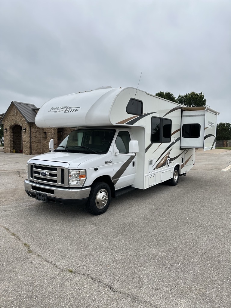 2017 Thor Motor Coach FREEDOM ELITE 22FE in newcastle OK