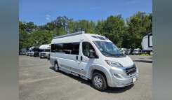2025 Roadtrek Roadtrek Chase RV