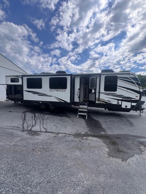 2021 Keystone OUTBACK 340BH in jersey shore PA
