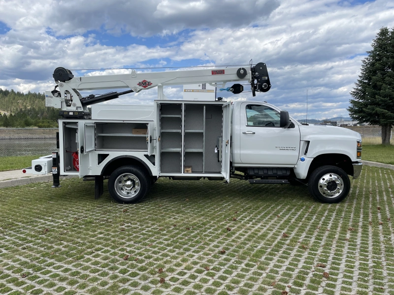 2025 CHEVROLET SILVERADO MEDIUM DUTY