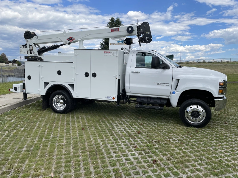 2025 CHEVROLET SILVERADO MEDIUM DUTY