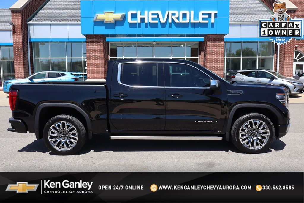 2026 GMC SIERRA in Aurora, OH