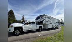 2023 Grand Design SOLITUDE 310GK-R RV