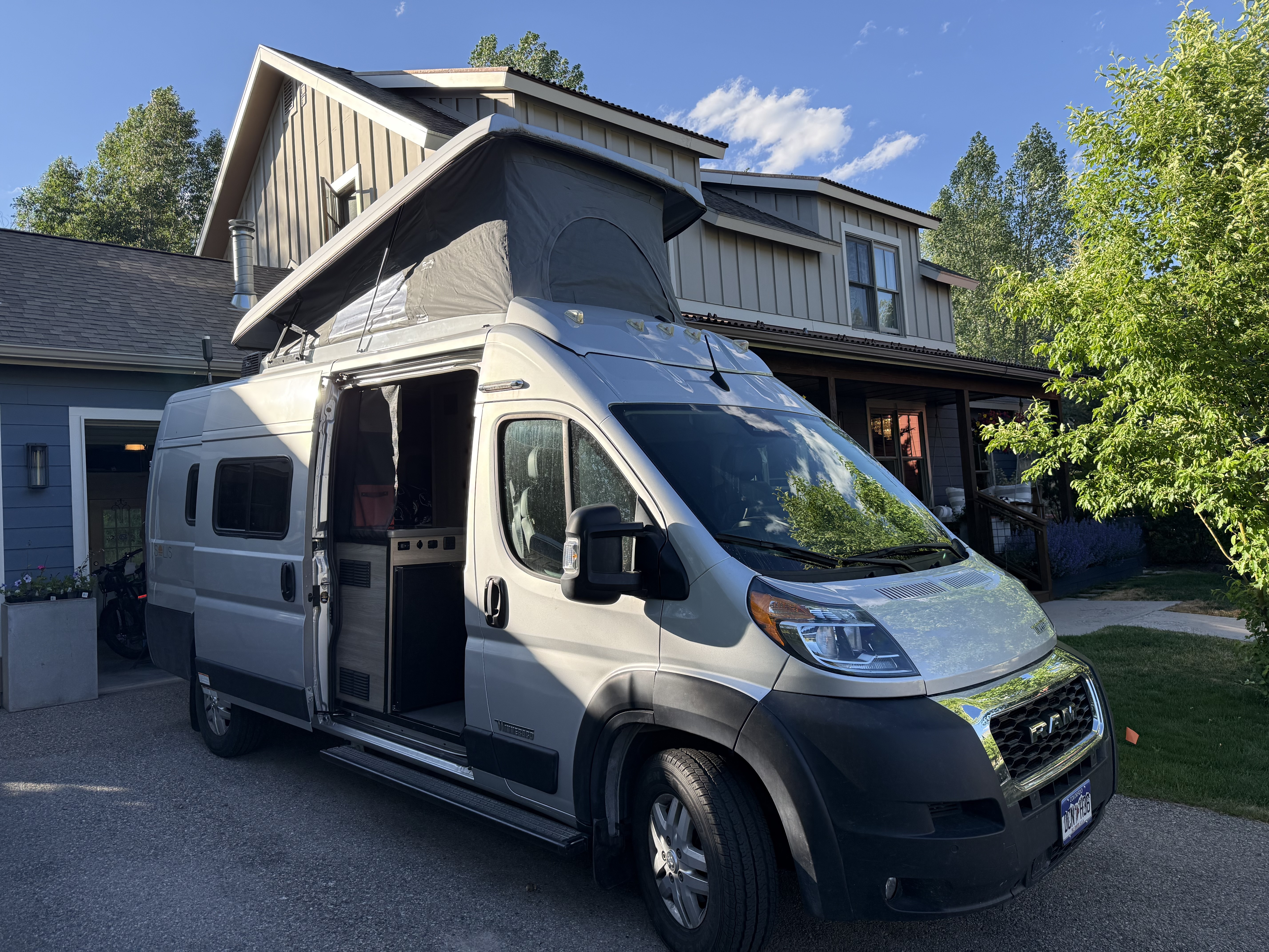 2022 Winnebago SOLIS 59PX RV