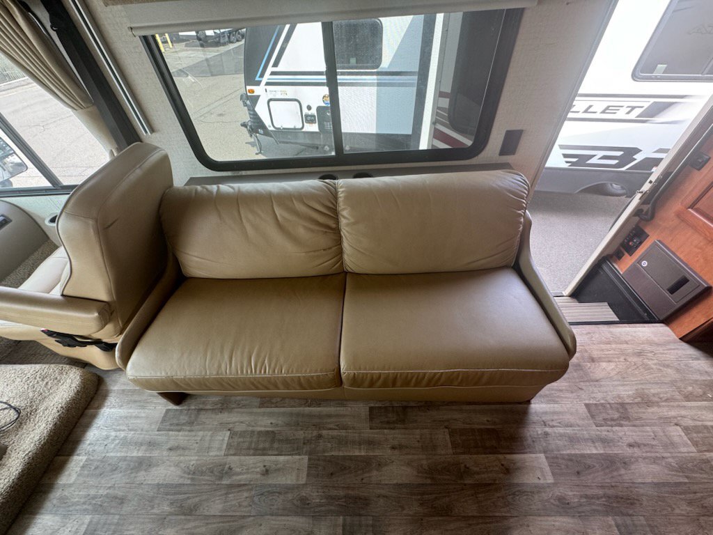 2017 Winnebago Vista 31BE in bristol CT