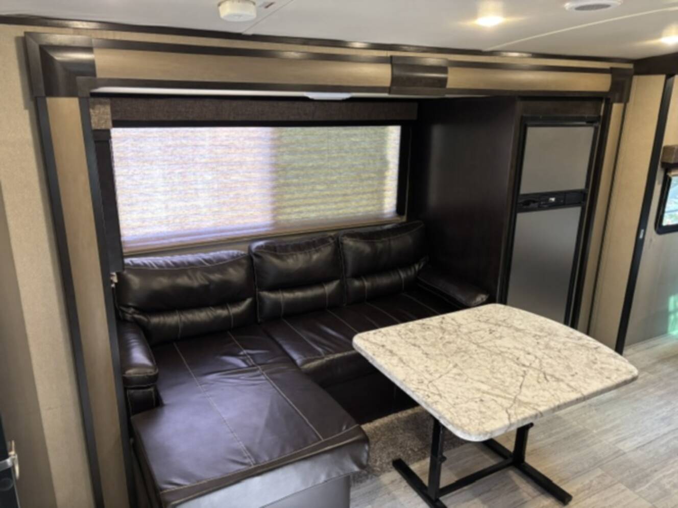A photo of this 2016 Grand Design IMAGINE 2150RB