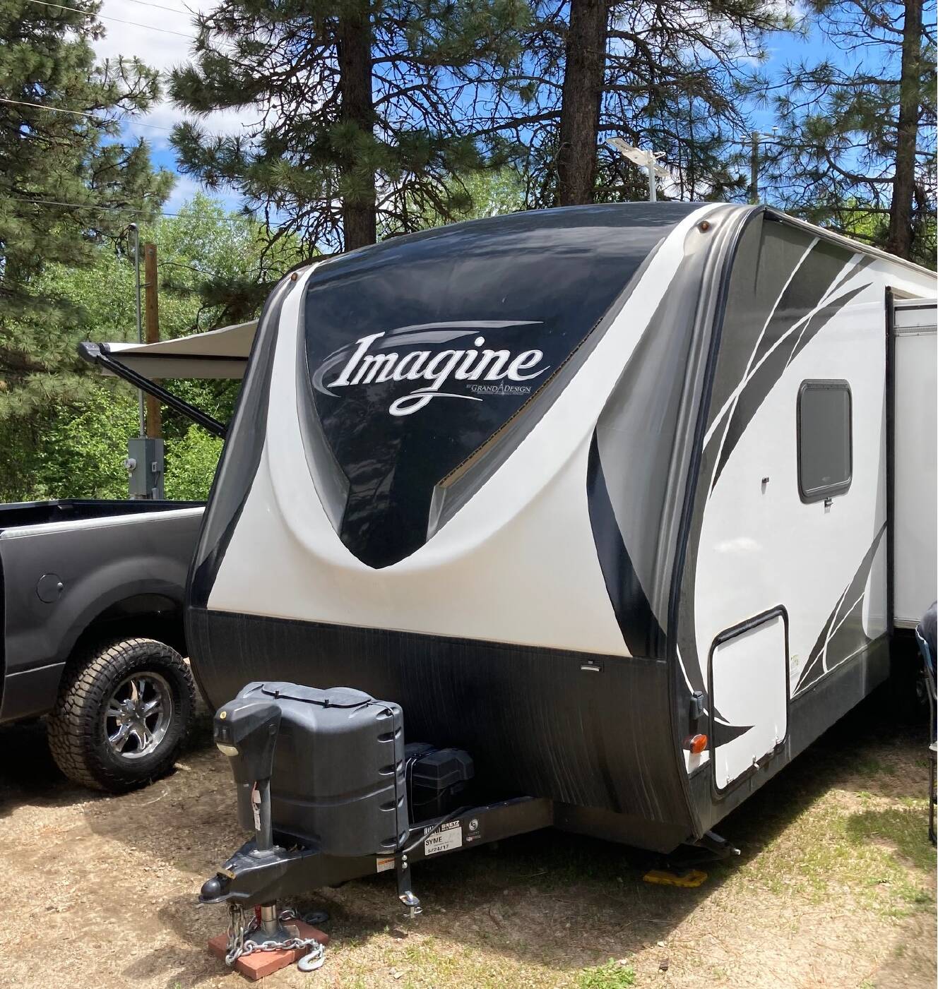 A photo of this 2016 Grand Design IMAGINE 2150RB