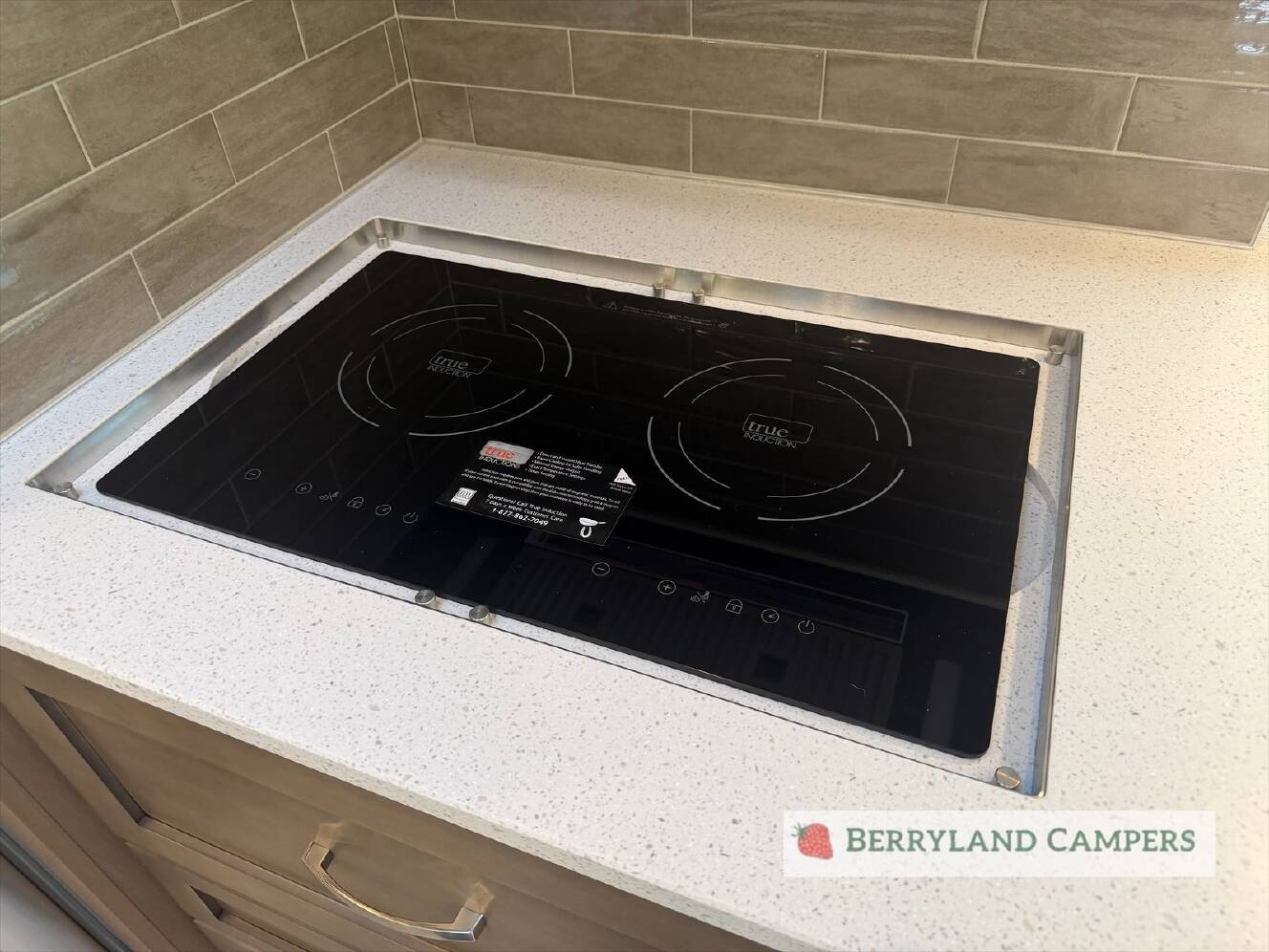 A photo of this 2027 Newmar Grand Star 3444