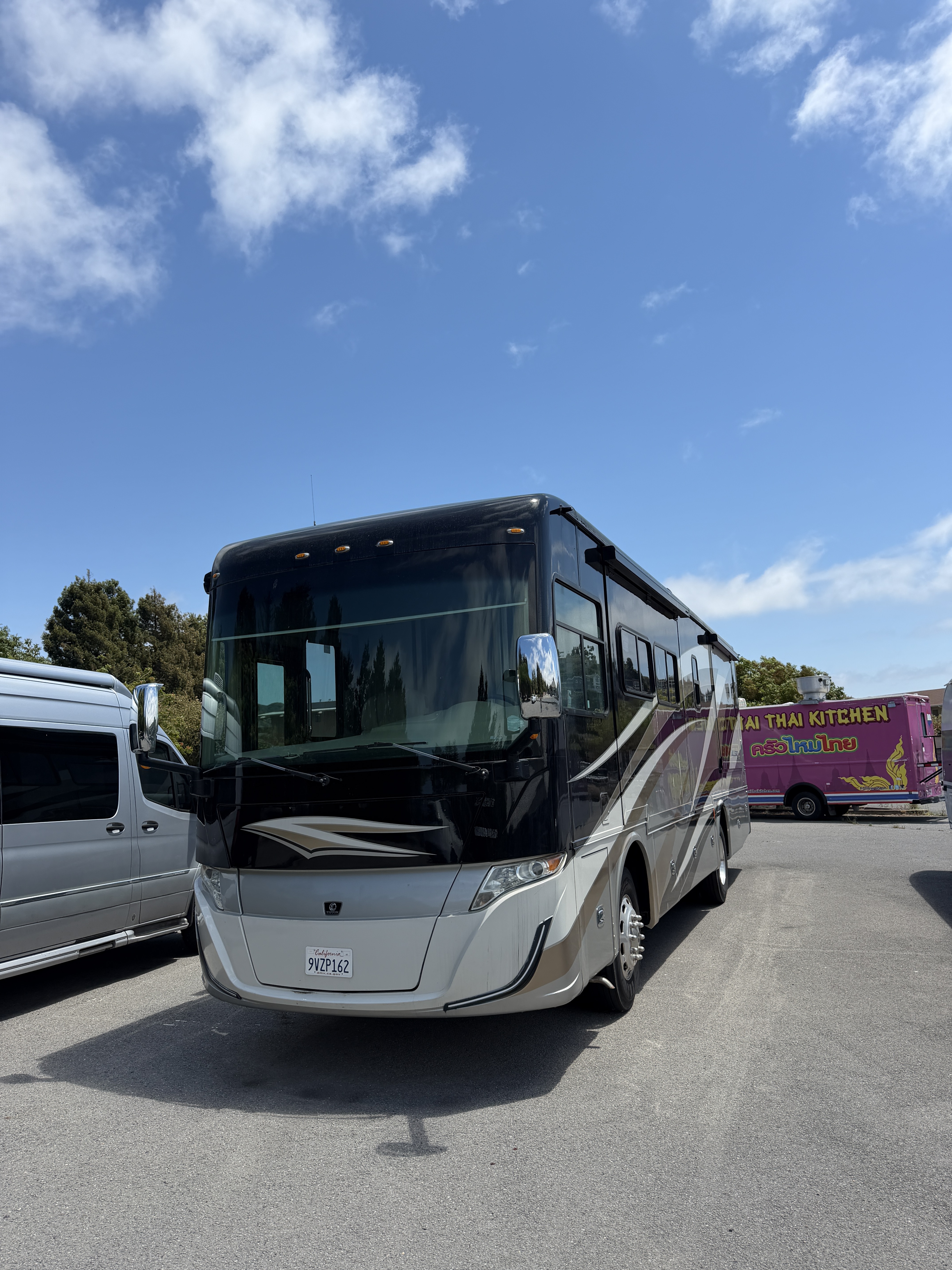 2021 Tiffin Motorhomes ALLEGRO RED 33 AA in tiburon CA