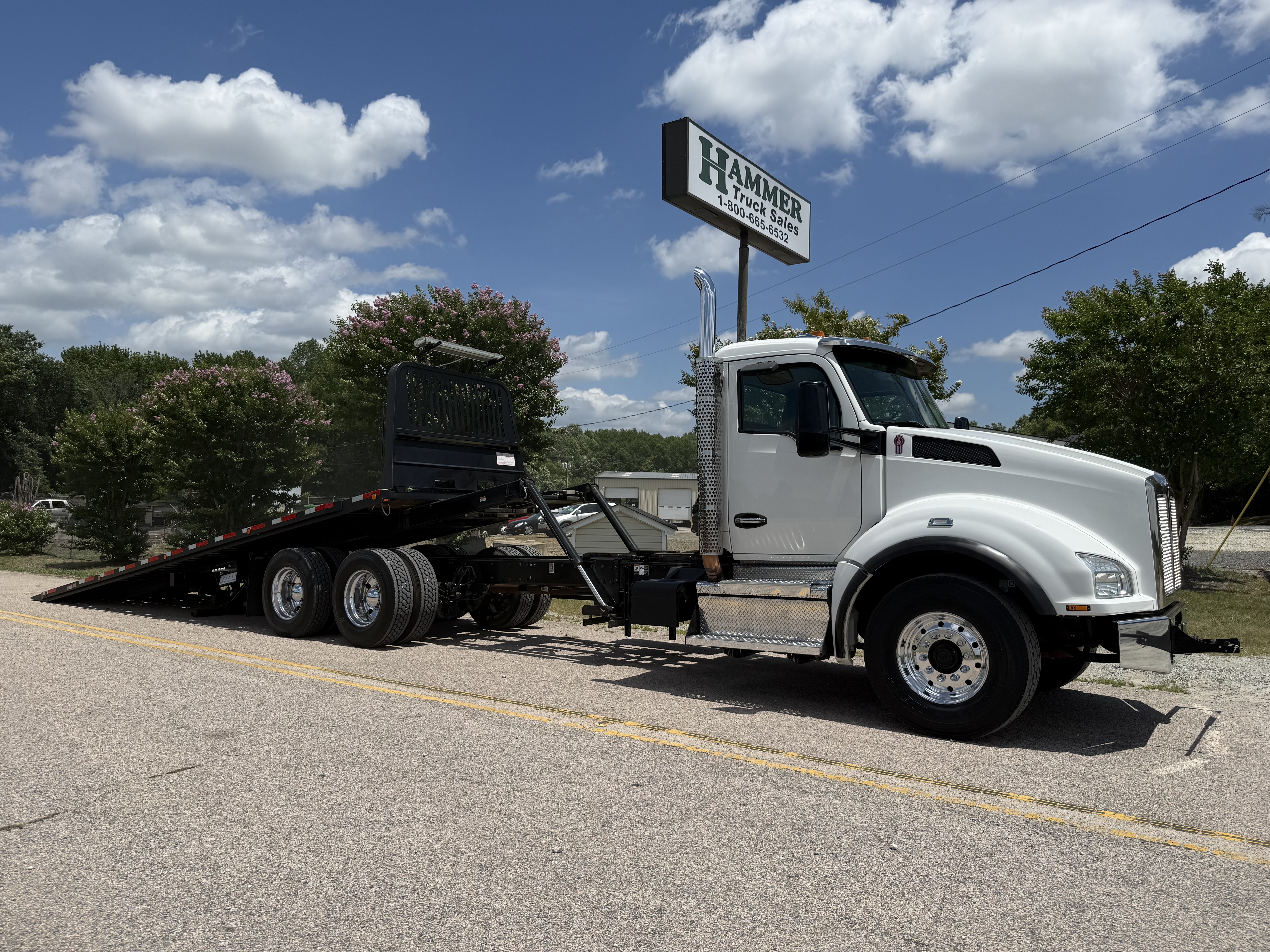 2020 KENWORTH T880 in Salisbury, NC