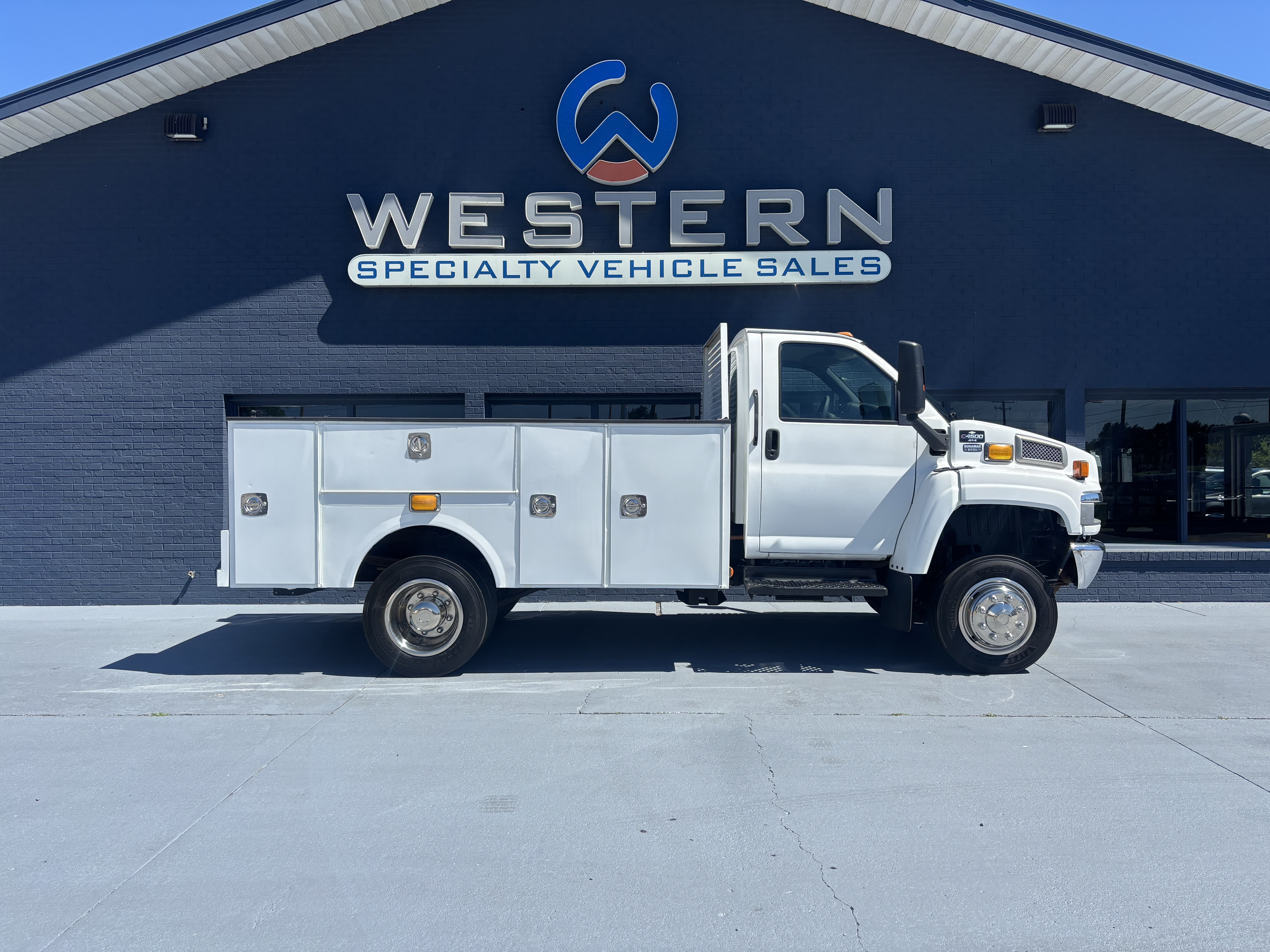 2005 CHEVROLET C4500 in Braidwood, IL