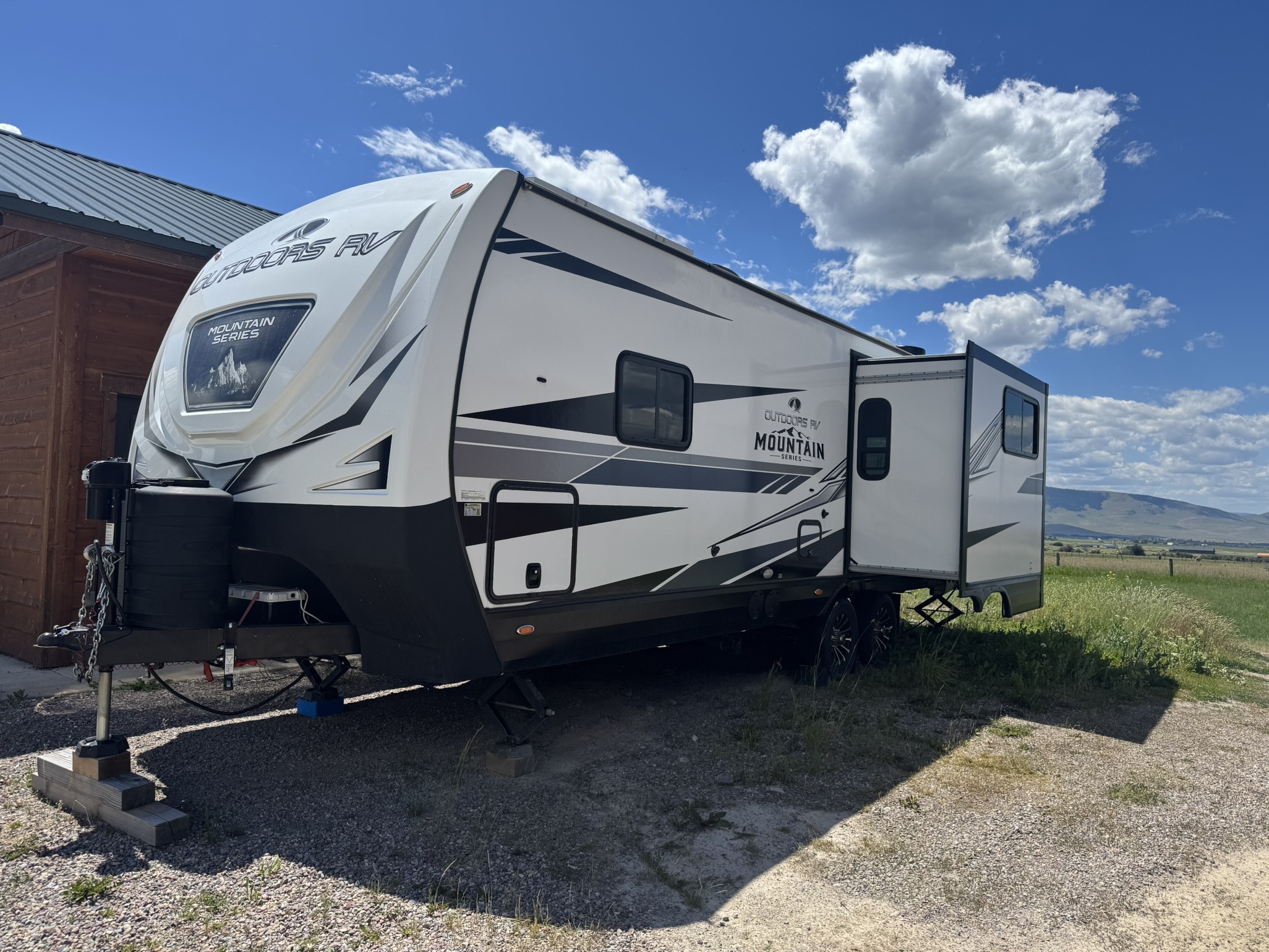 2024 Outdoors Rv Manufacturing TIMBER RIDGE MOUNTAIN SERIES RV