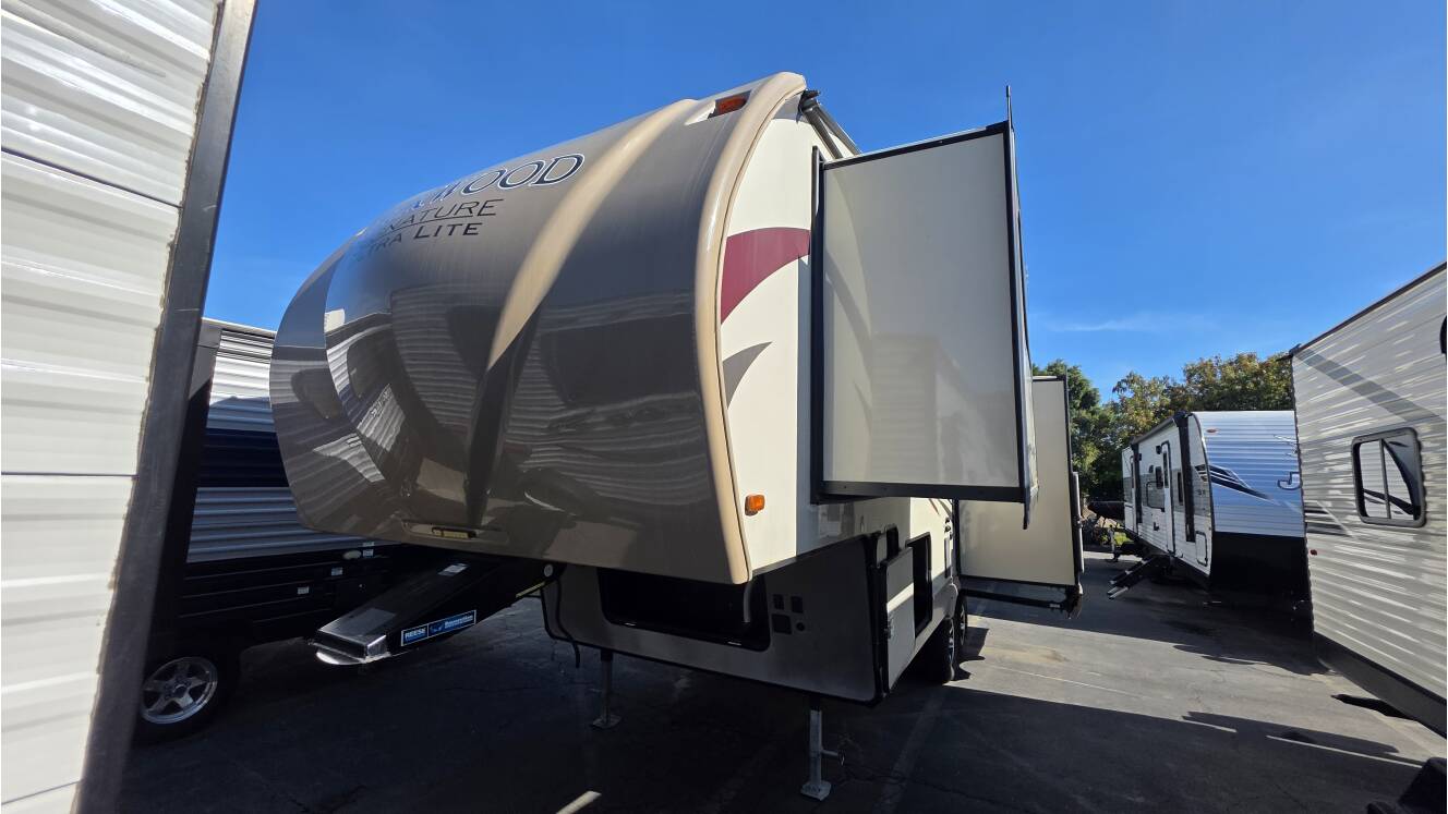 A photo of this 2018 Forest River Rockwood Signature Ultra Lite 8244BS