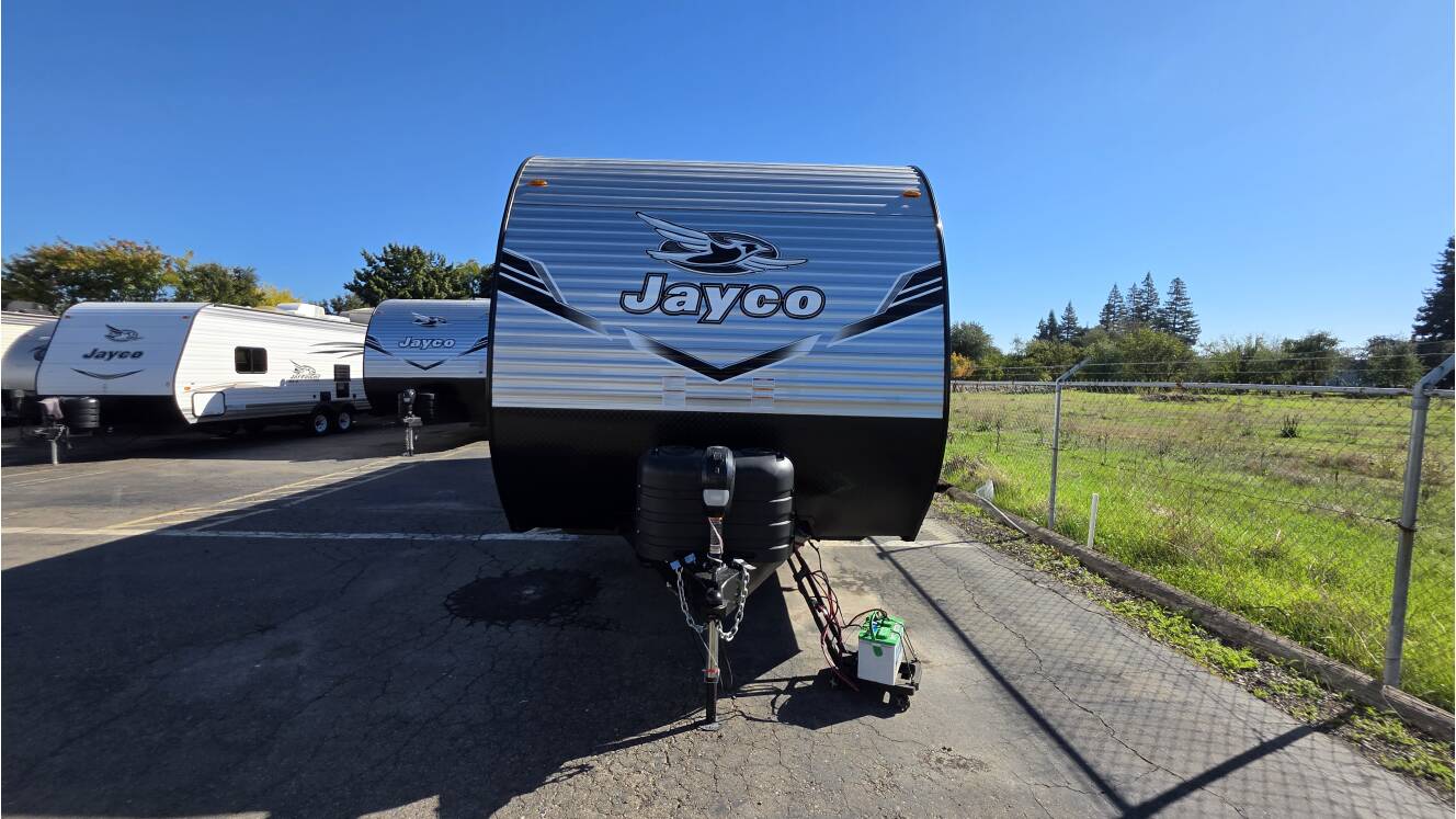 A photo of this 2026 Jayco Jay Flight SLX 263BHSW