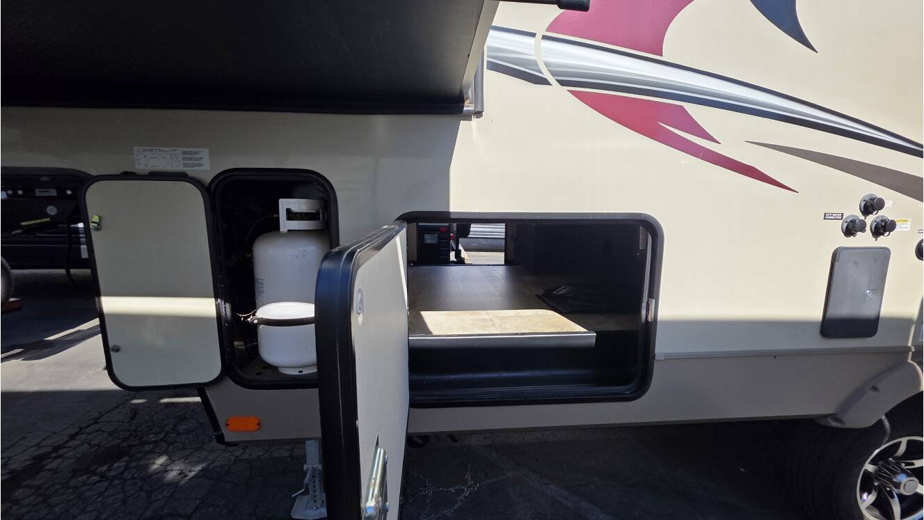 A photo of this 2018 Forest River Rockwood Signature Ultra Lite 8244BS