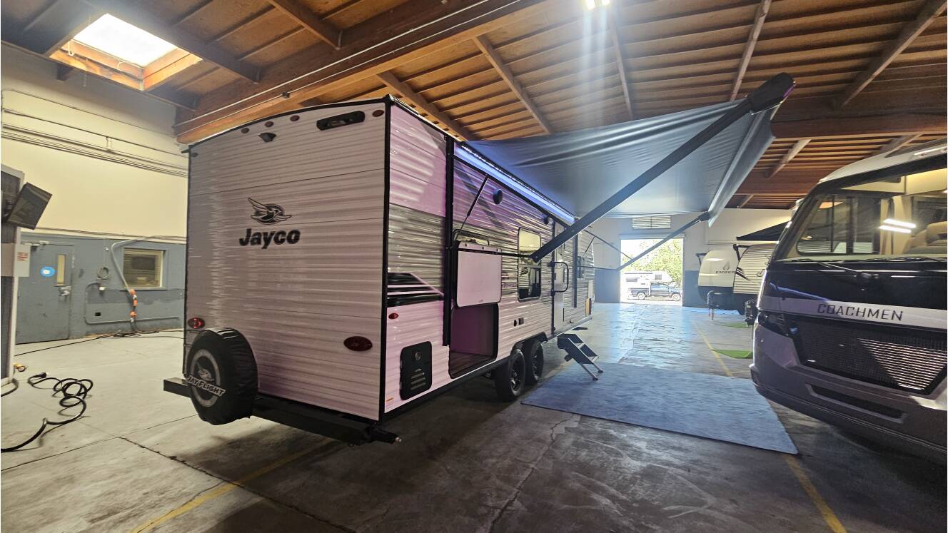 A photo of this 2026 Jayco Jay Flight SLX 260BHW
