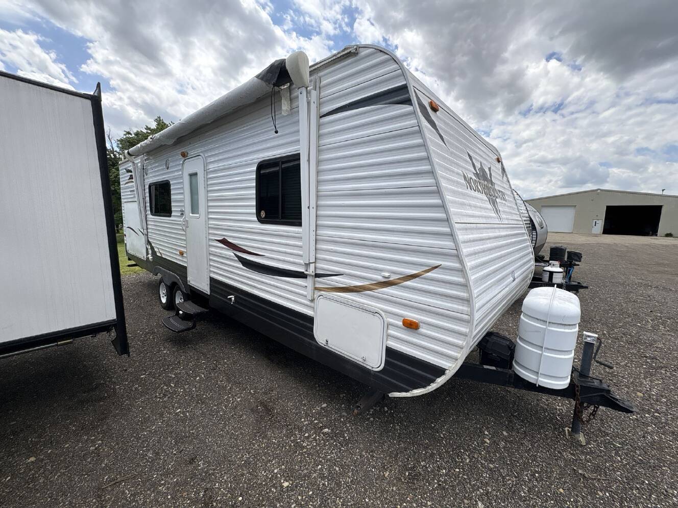 A photo of this 2011 Thor HEARTLAND TRAILRUNNER 250SK