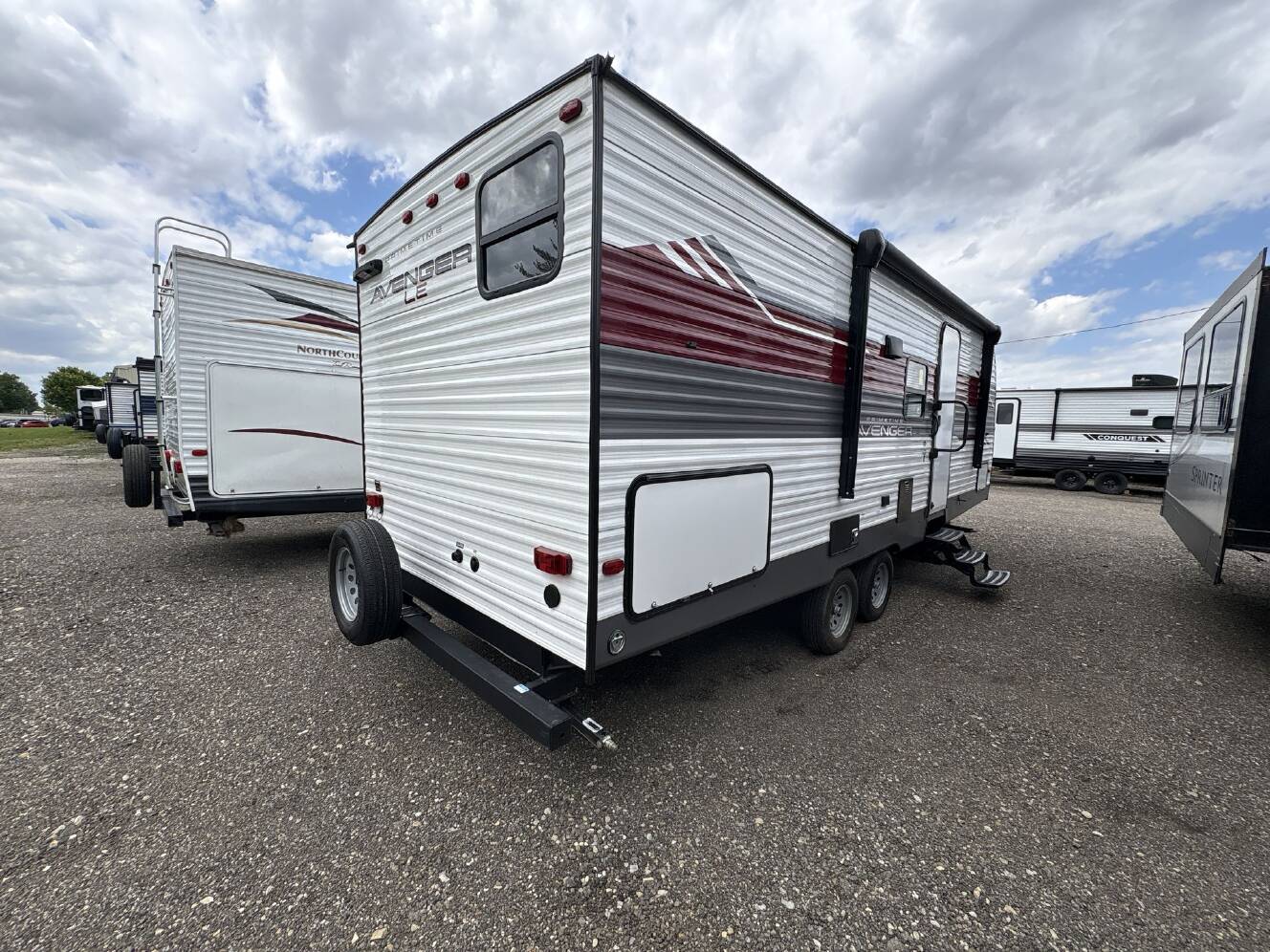 A photo of this 2024 Prime Time Avenger LE 24BHSLE