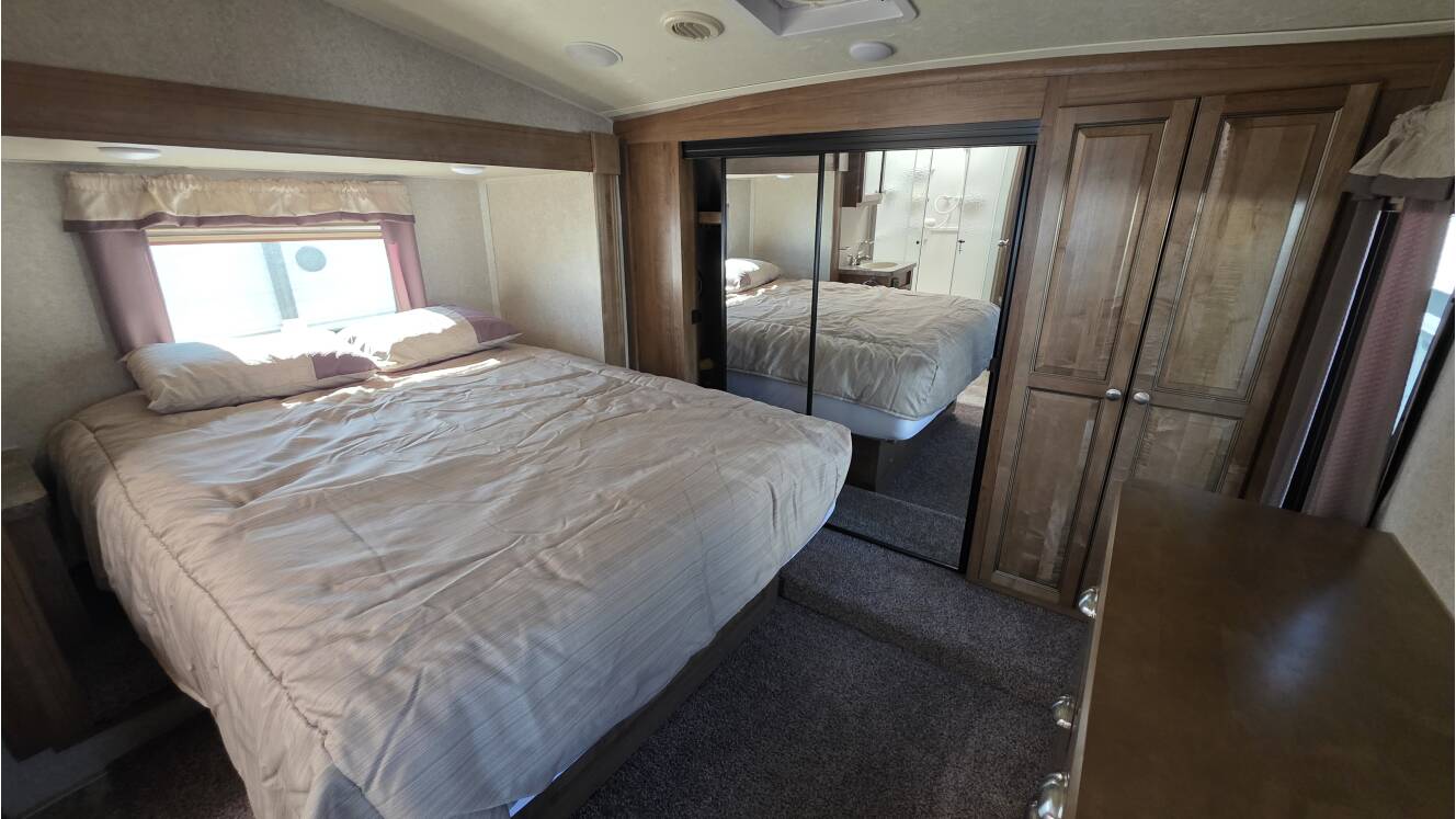 A photo of this 2018 Forest River Rockwood Signature Ultra Lite 8244BS