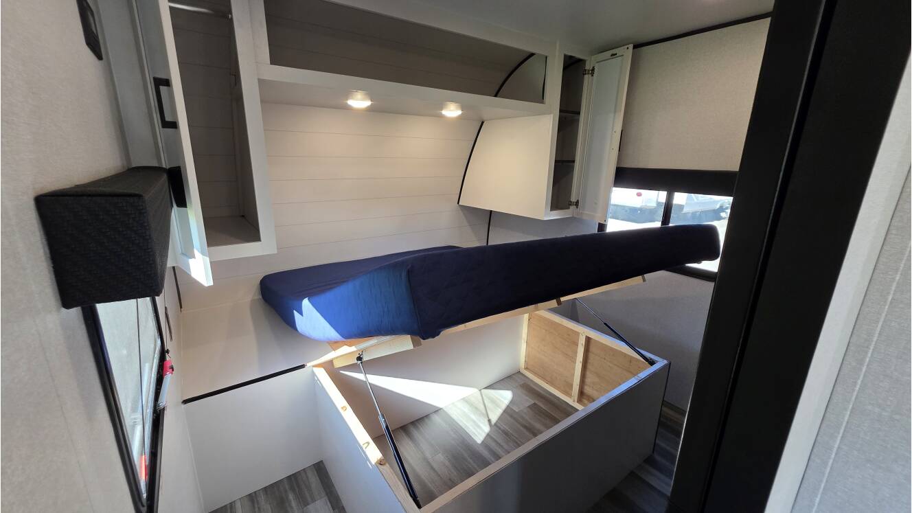A photo of this 2026 Jayco Jay Flight SLX 263BHSW