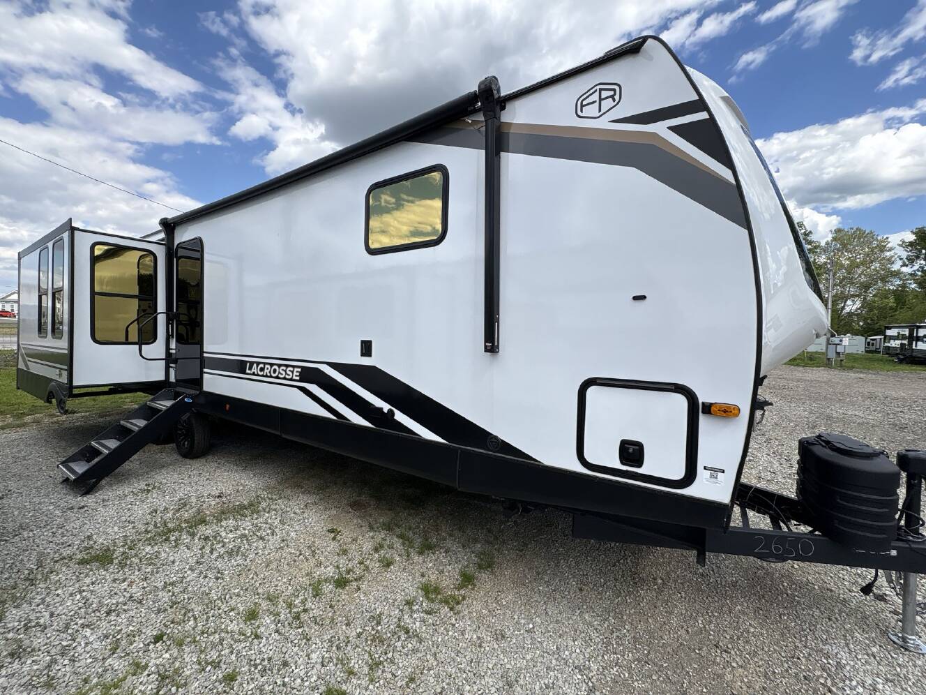 A photo of this 2026 Prime Time LaCrosse 3411RK