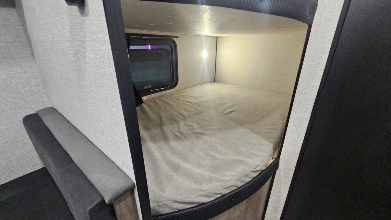 A photo of this 2026 Jayco Jay Flight SLX 260BHW