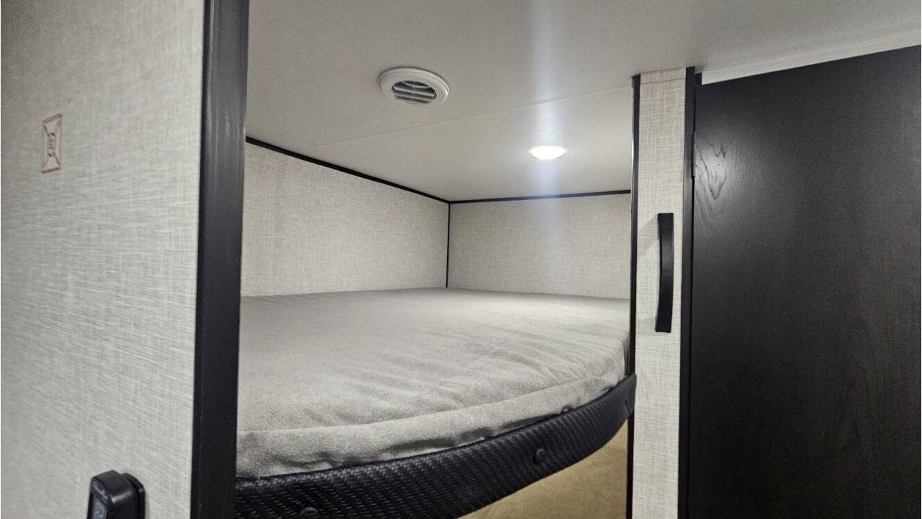 A photo of this 2026 Jayco Jay Flight SLX 260BHW